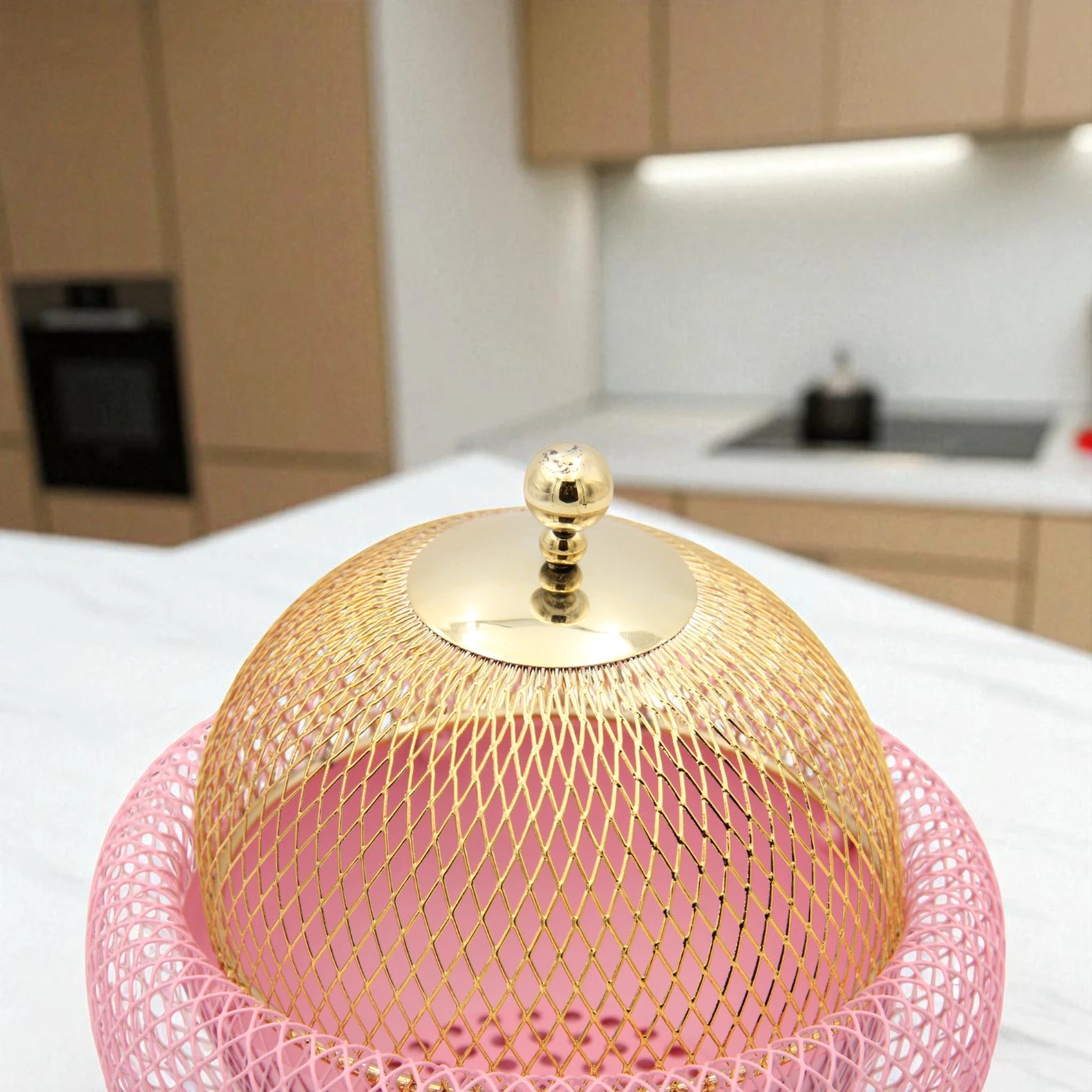 Damoo Durable Gold & Pink Snack Tray with Protective Metal Mesh Cover – Shatter-Resistant Base & Insect-Proof Dome for Fruit, Pastry & Dessert Serving - Damoo