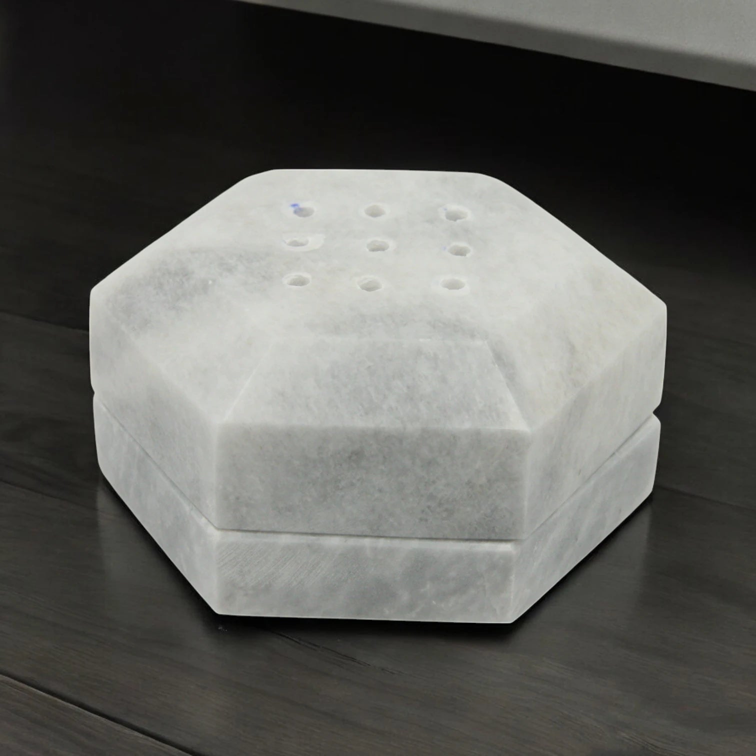 Damoo Luxury Diamond Cut Marble Incense Burner – Handcrafted Bakhoor & Oud Holder – Elegant Aromatherapy Burner for Home, Majlis & Gift Giving - Damoo