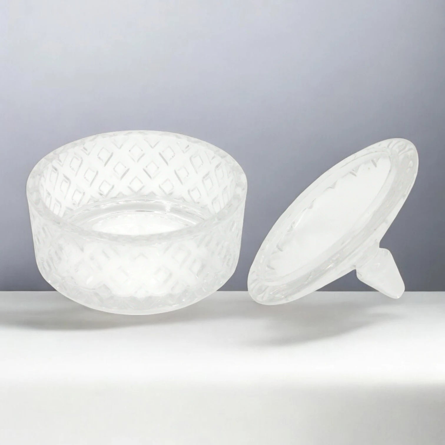 Delisoga Crystal Glass Sugar Bowl with Lid – Elegant Diamond Pattern | Decorative Candy Jar & Storage Container – 1 Set - Damoo