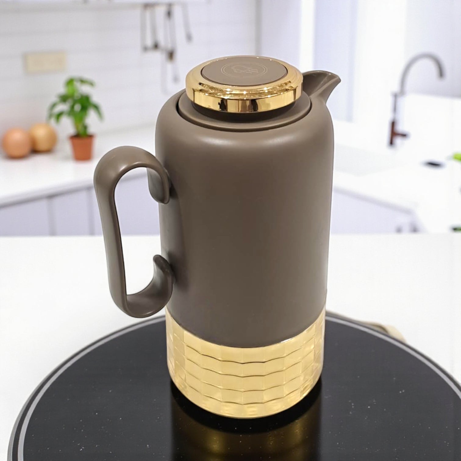 GERMAX Original Modern Matte Vacuum Flask 1L – Premium Gold & Silver Base Thermos | Double-Wall Insulated | 12H Heat / 24H Cold | Arabic Coffee & Tea Pot - Damoo