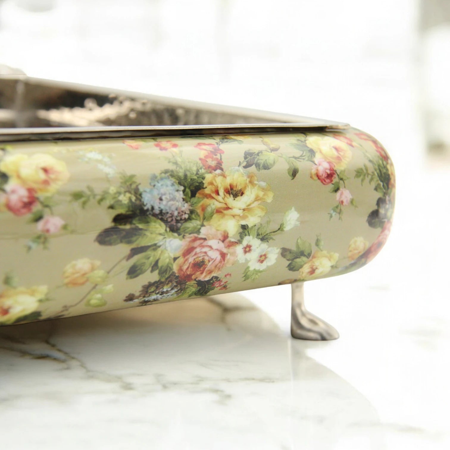 Elegant Floral Wooden Serving Tray with Hammered Metal Top – Decorative Footed Display Stand for Home, Parties & Gifting - Damoo