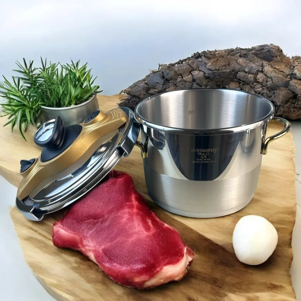 Evimsaray 16 Pieces Premium 18/10 Stainless Steel Cookware Set – Induction Compatible, Non-Toxic, Easy to Clean, Professional Quality Pots and Pans - Damoo