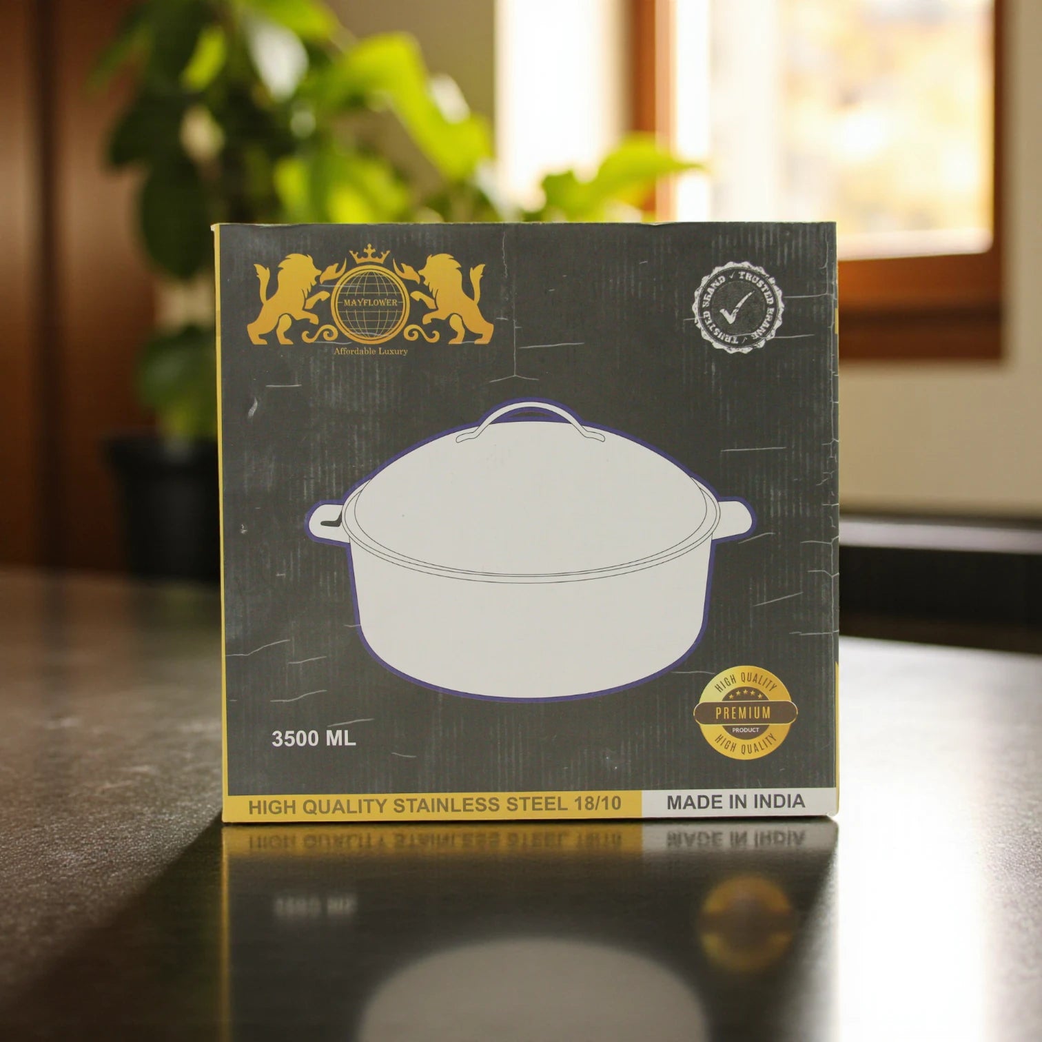 MayFlower Yellow Floral Hot Pot – 3500ml Thermal Casserole with Stainless Steel Interior – Elegant Food Warmer with Lid – Keeps Meals Hot & Fresh - Damoo
