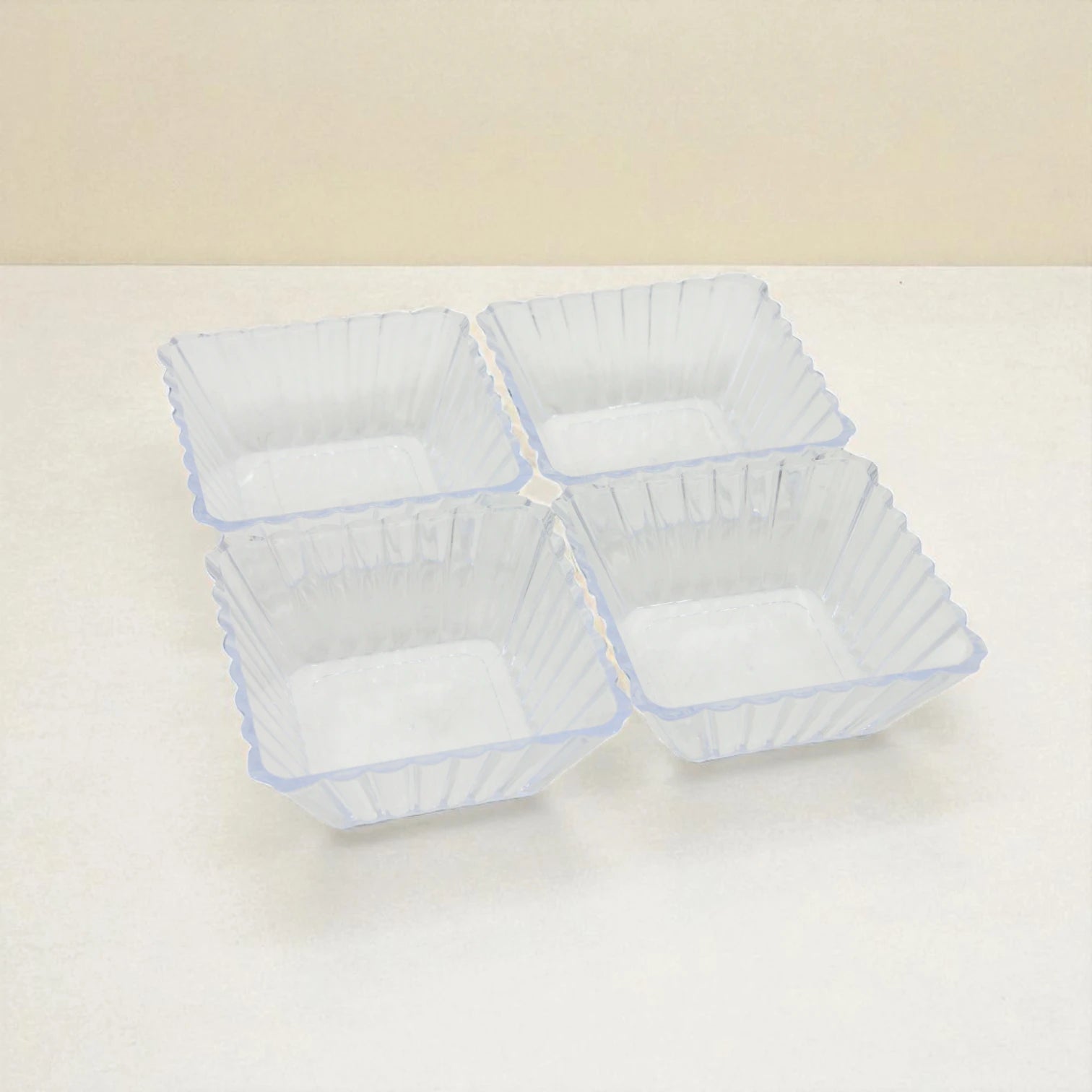 Multipurpose Party Serving Tray with Acrylic Lid – Adjustable Snack Platter with Removable Dividers for Nuts, Candy, Veggies, Chips & More - Damoo