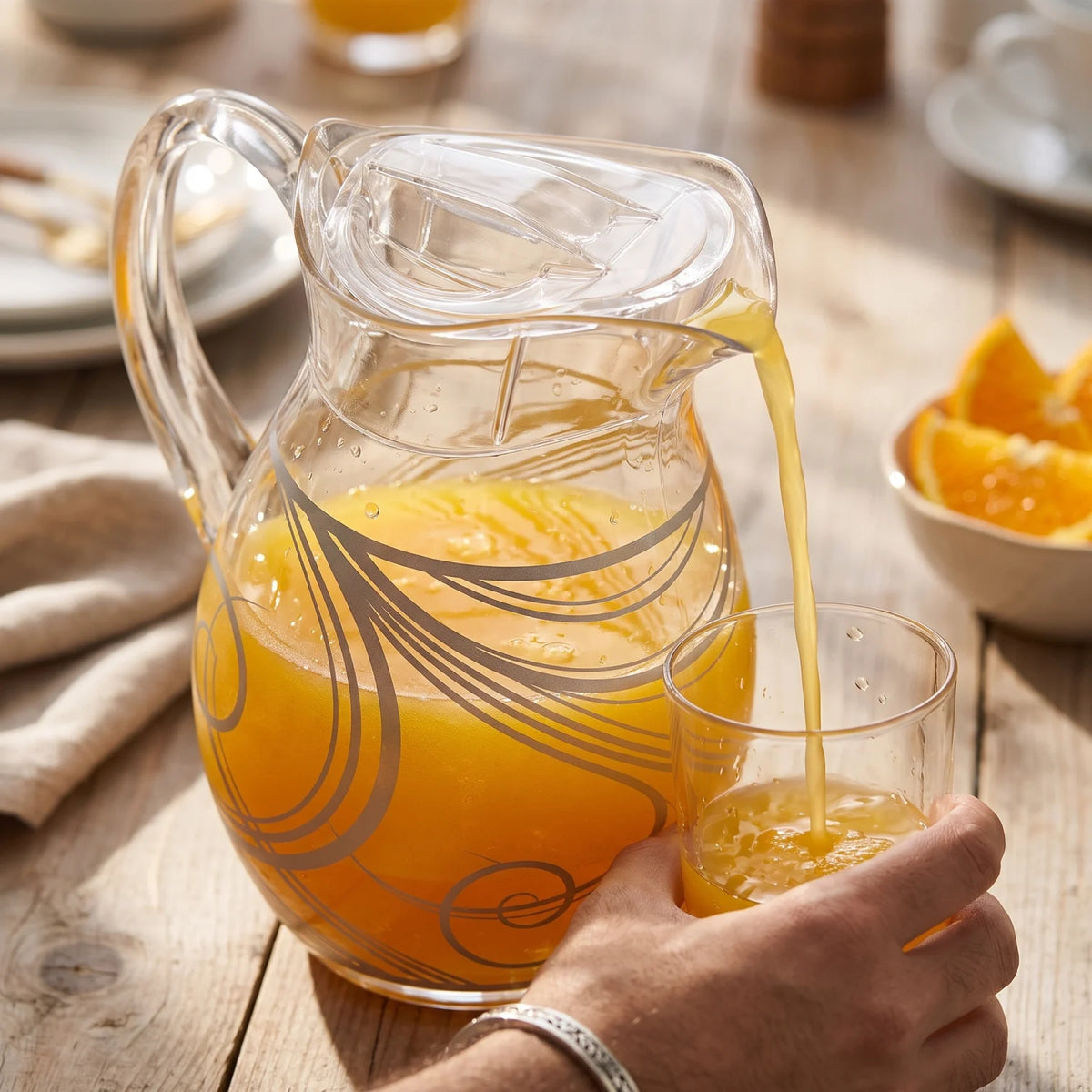 Acrylic Pitcher with Lid 2.5 Liters – Clear Jug with Gold & Silver Decorative Pattern, Large Handle and Pouring Spout for Water and Juice Serving
