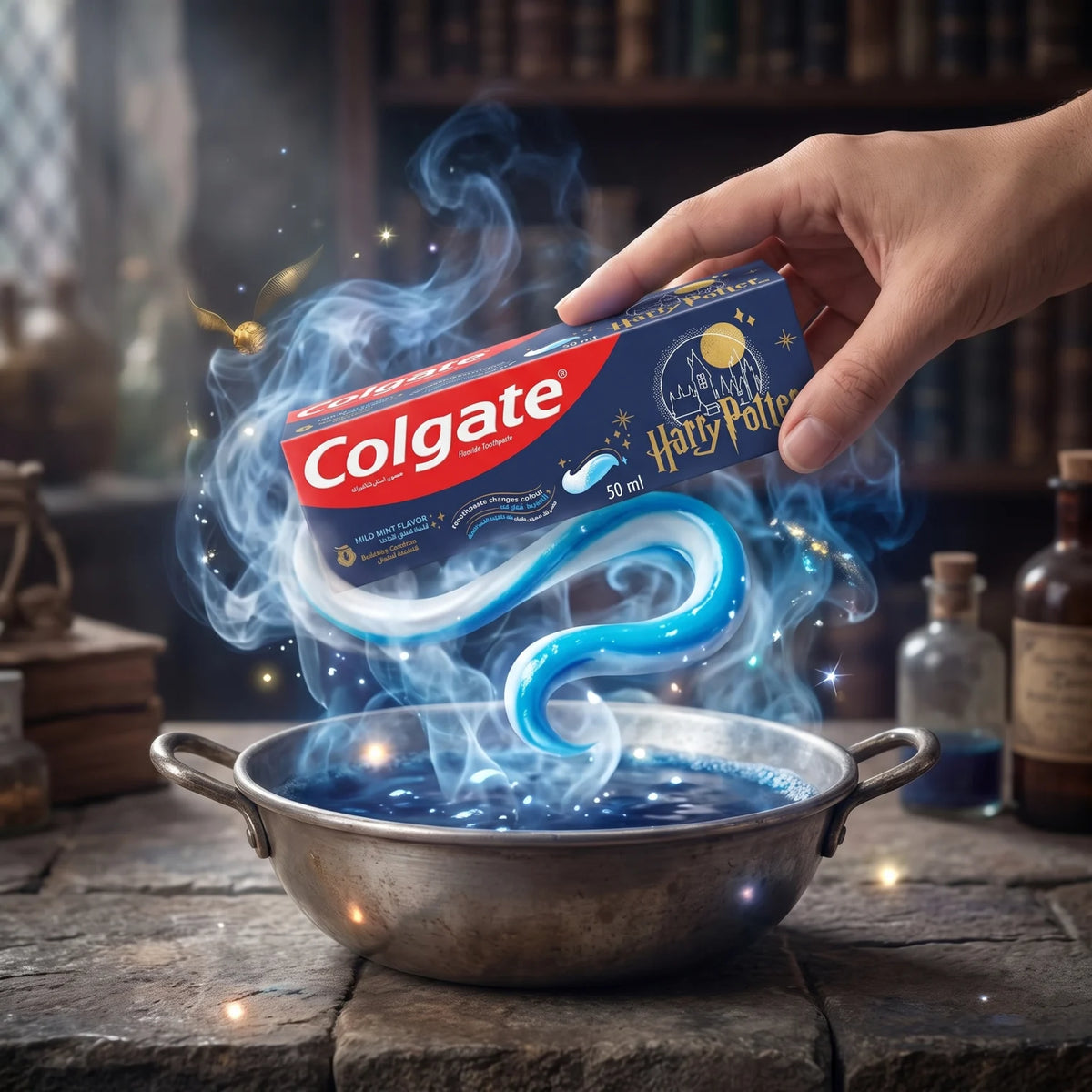 Colgate Harry Potter Mild Mint Fluoride Toothpaste 50 ml | Bubbling Cauldron | Colour-Changing Toothpaste