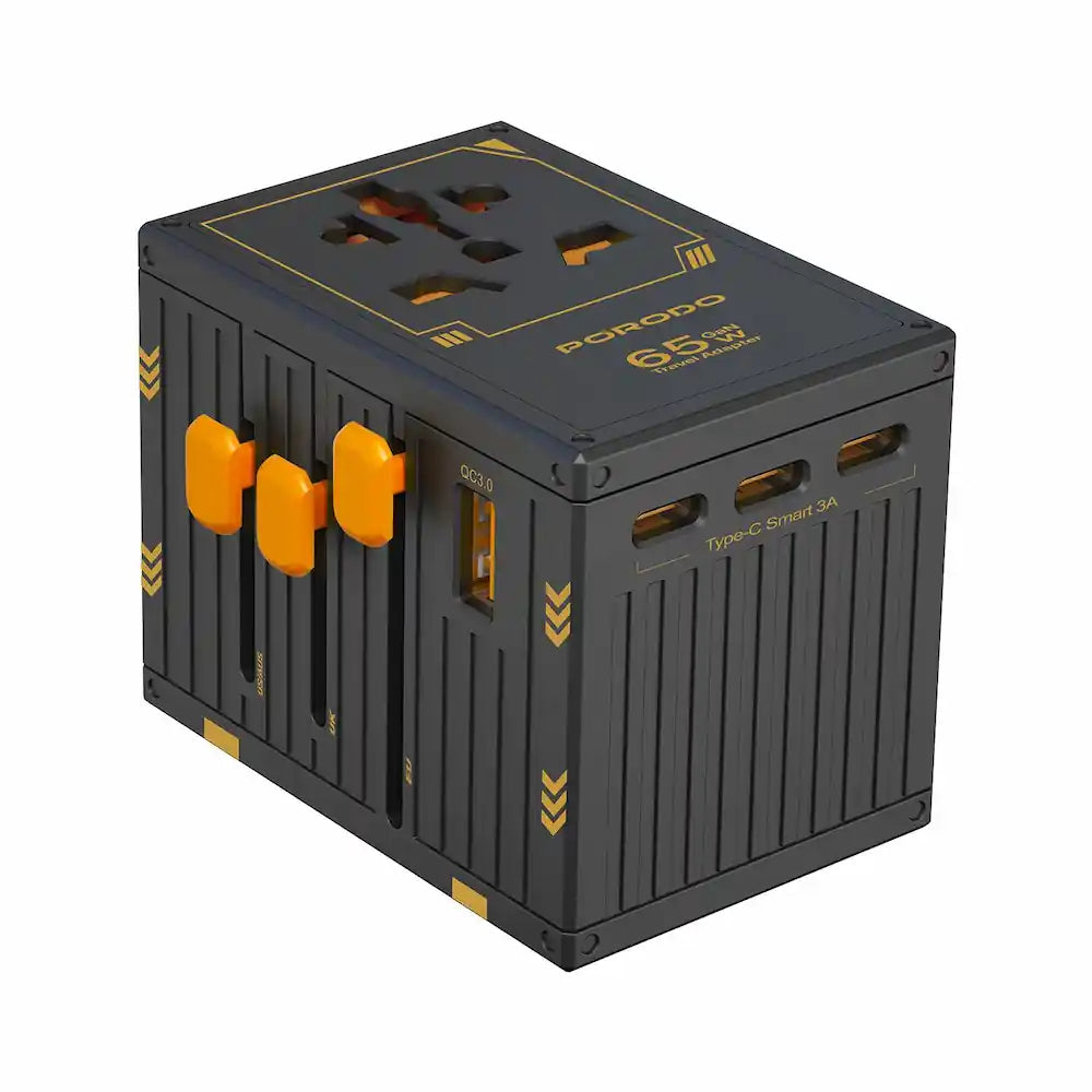 Porodo Universal Travel Charger with GaN Tech – PD 65W Fast Charging, 4 USB-C + 1 USB-A Ports, Worldwide Plug Support (UK/EU/US/AU) - Damoo