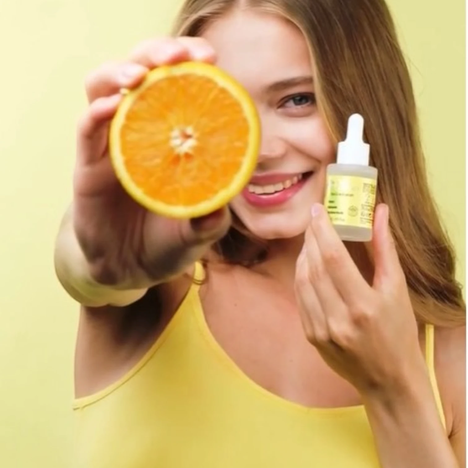 Ultra Compact Vitamin C Face & Neck Serum | Brightening with Niacinamide & Antioxidants | Microbiome-Friendly, Vegan & Cruelty-Free – 30ml - Damoo