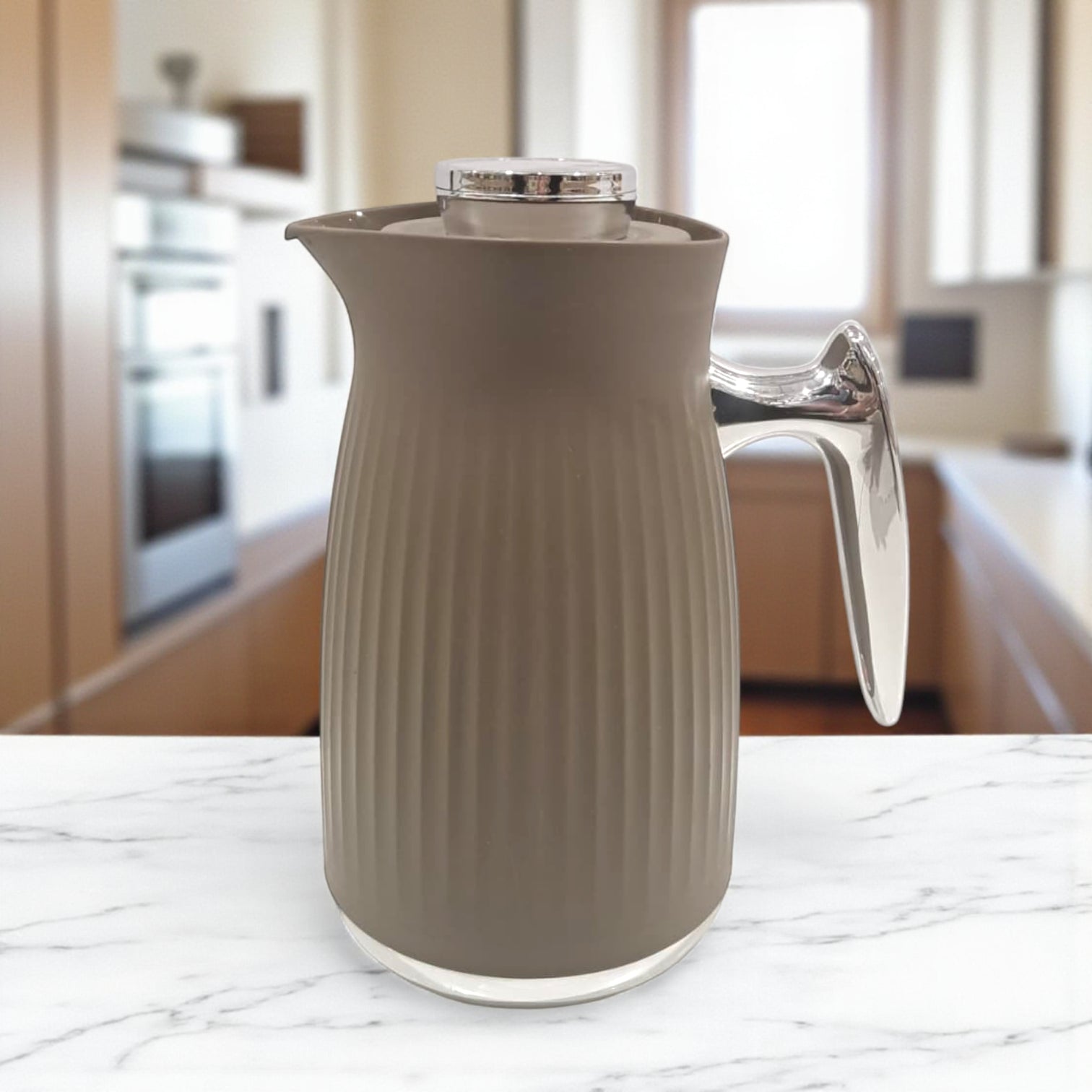 GERMAX Elegant Black & Gold Insulated Thermos Flask – Premium Vacuum Jug for Hot & Cold Beverages – 1 L Capacity with Luxury Golden Handle & Lid - Damoo