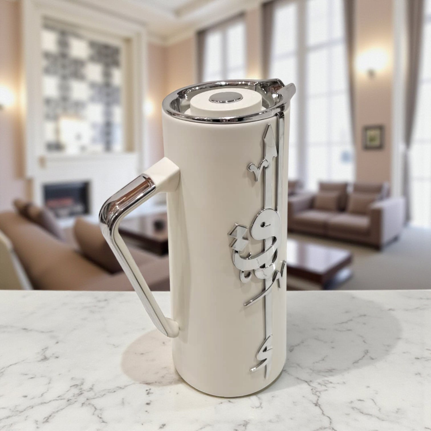 Otantik Home Arabic Calligraphy Thermos – Luxury Insulated Vacuum Jug for Arabic Coffee & Tea – Elegant 1L Flask with Metallic Handle - Damoo