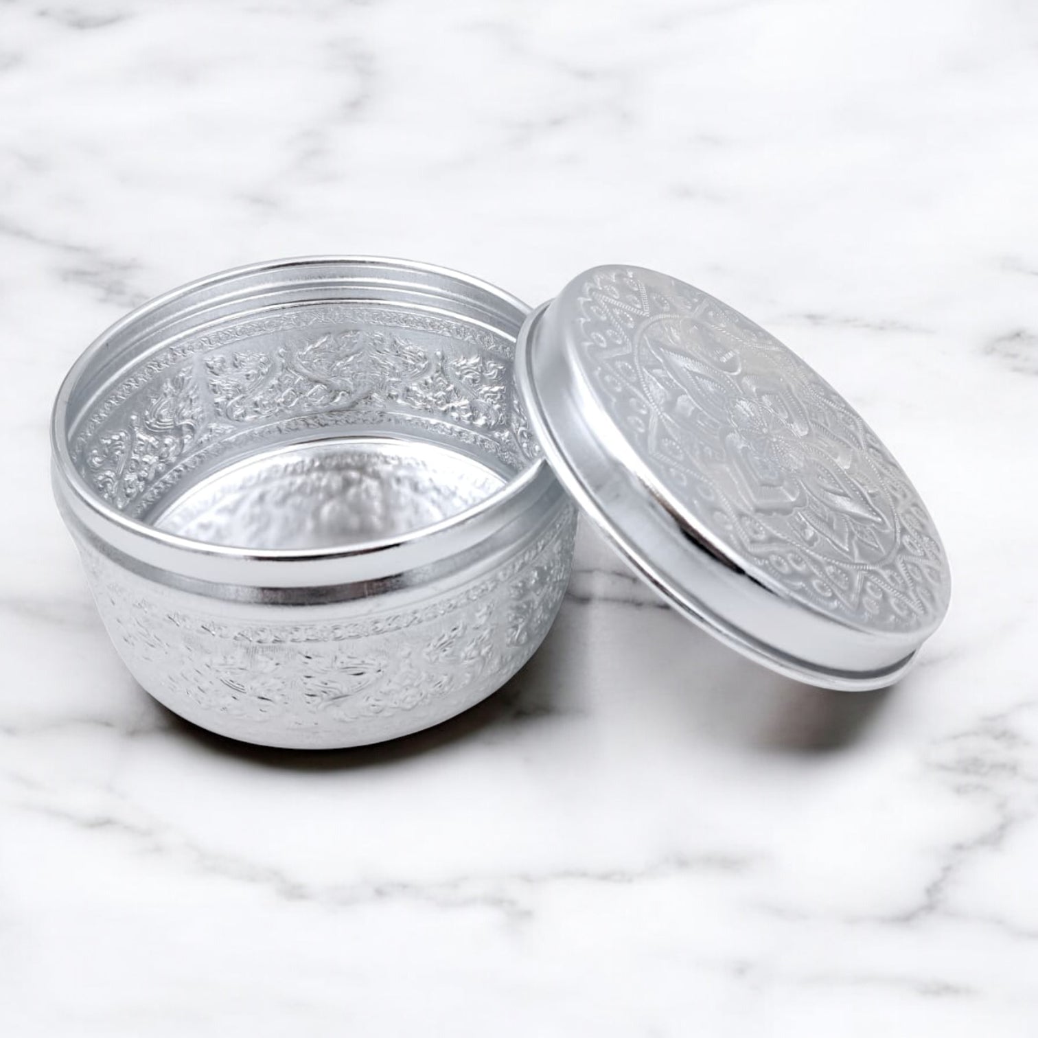 Engraved Aluminum Storage Container with Lid – Traditional Middle Eastern Decorative Box for Spices, Jewelry & Dry Foods (H 8cm × L 15cm × W 15cm) - Damoo