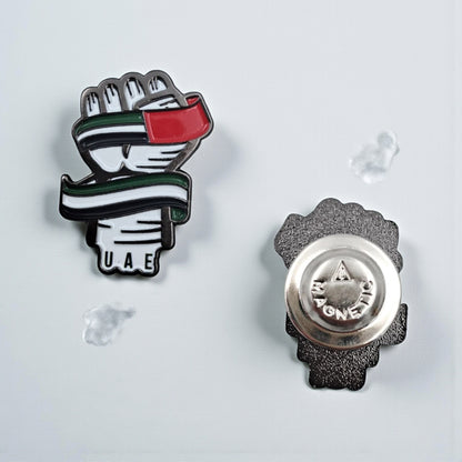 UAE Flag Fist Enamel Magnetic Pin – Patriotic Lapel Badge for National Day | 2.5cm x 1.5cm UAE Pride Hand Symbol - Damoo