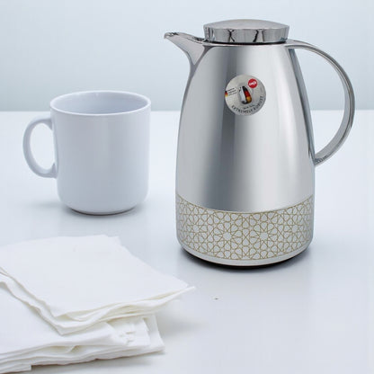 Emsa Auberge Chrome Thermal Carafe 1.0L – Stainless Steel Vacuum Jug with Glass Liner, Quick-Tip One-Hand Pouring, 100% Leak-Proof, 12H Heat / 24H Cold Retention, Elegant Chrome Finish - Damoo