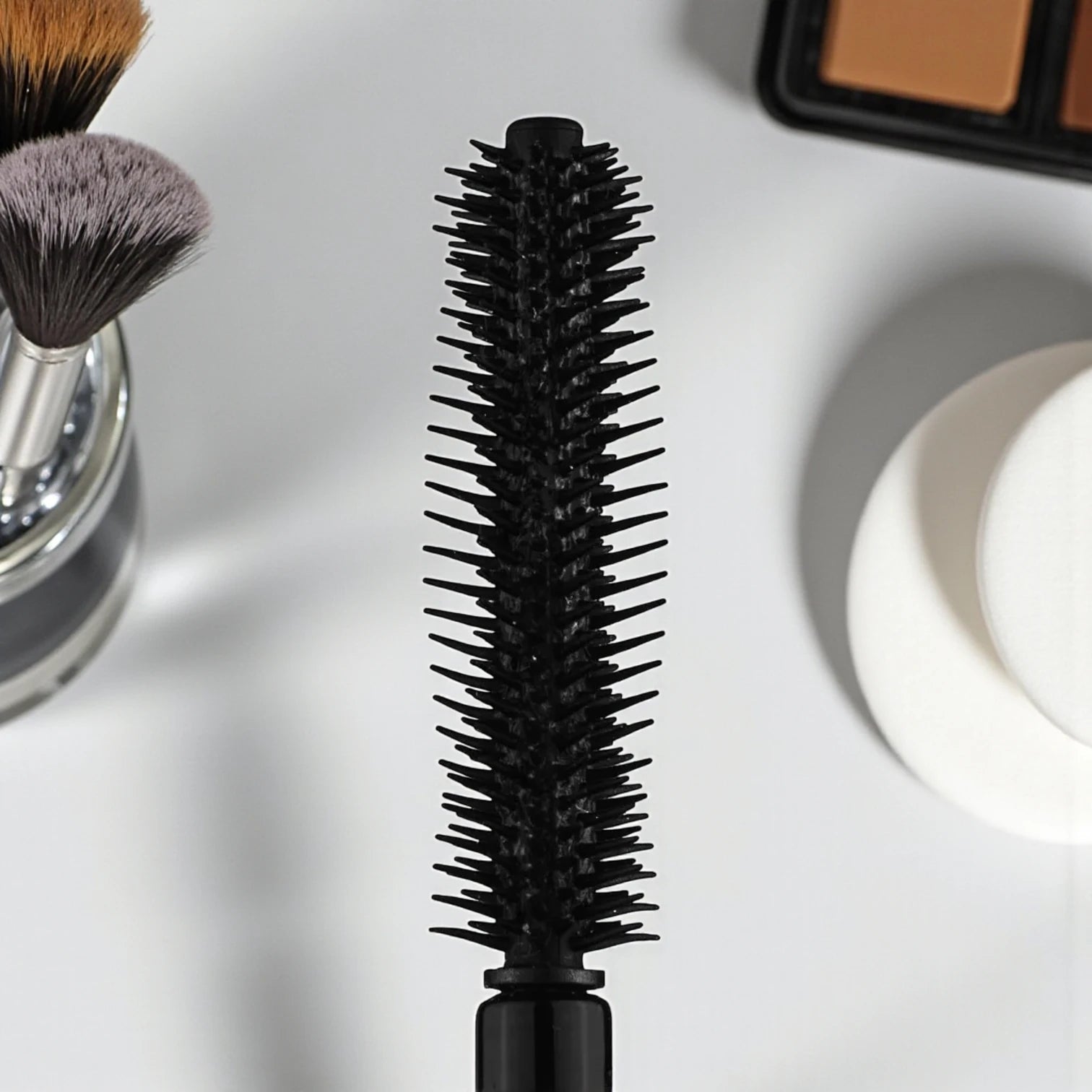 Character Artist Makeup-Paris Long Lush Mascara KCM001 – 3D Volume, Dark & Dramatic Lashes, Waterproof & Clump-Free, Hourglass Brush for Long-Lasting Definition - Damoo