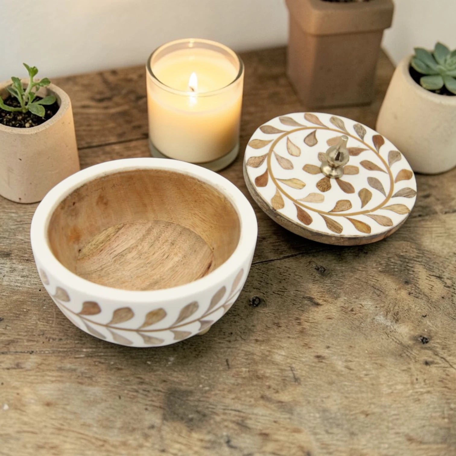 Round Squat Decorative Storage Box with Whitewash Carving – Handmade Wooden Box with Lid & Metal Feet – Elegant Home Décor Organizer (12H x 13L x 13W CM)