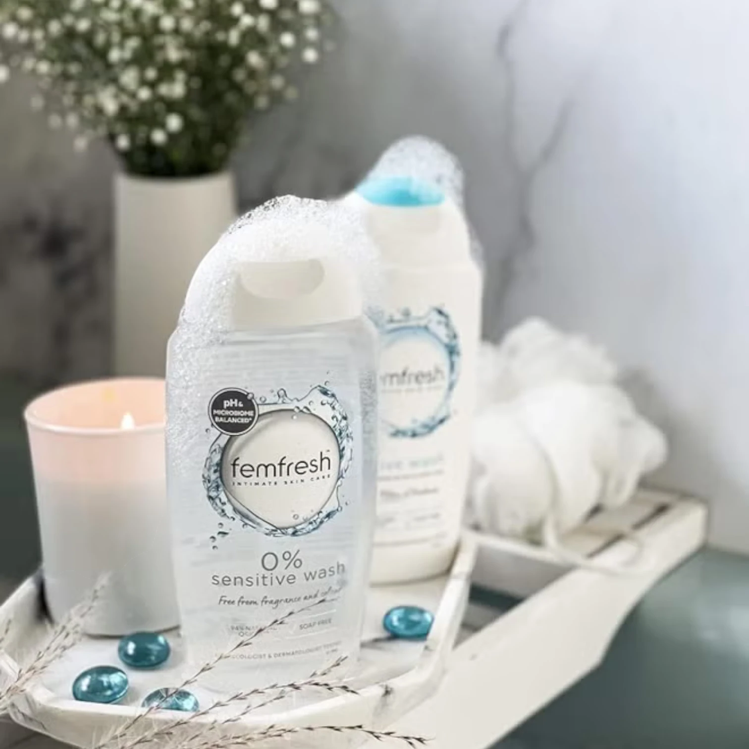 Femfresh Intimate 0% Sensitive Wash for Women, pH-Balanced, Soap-Free, Vegan, with Lotus Flower Extract for Gentle Daily Cleansing, 94% Natural Ingredients – 250ml - Damoo