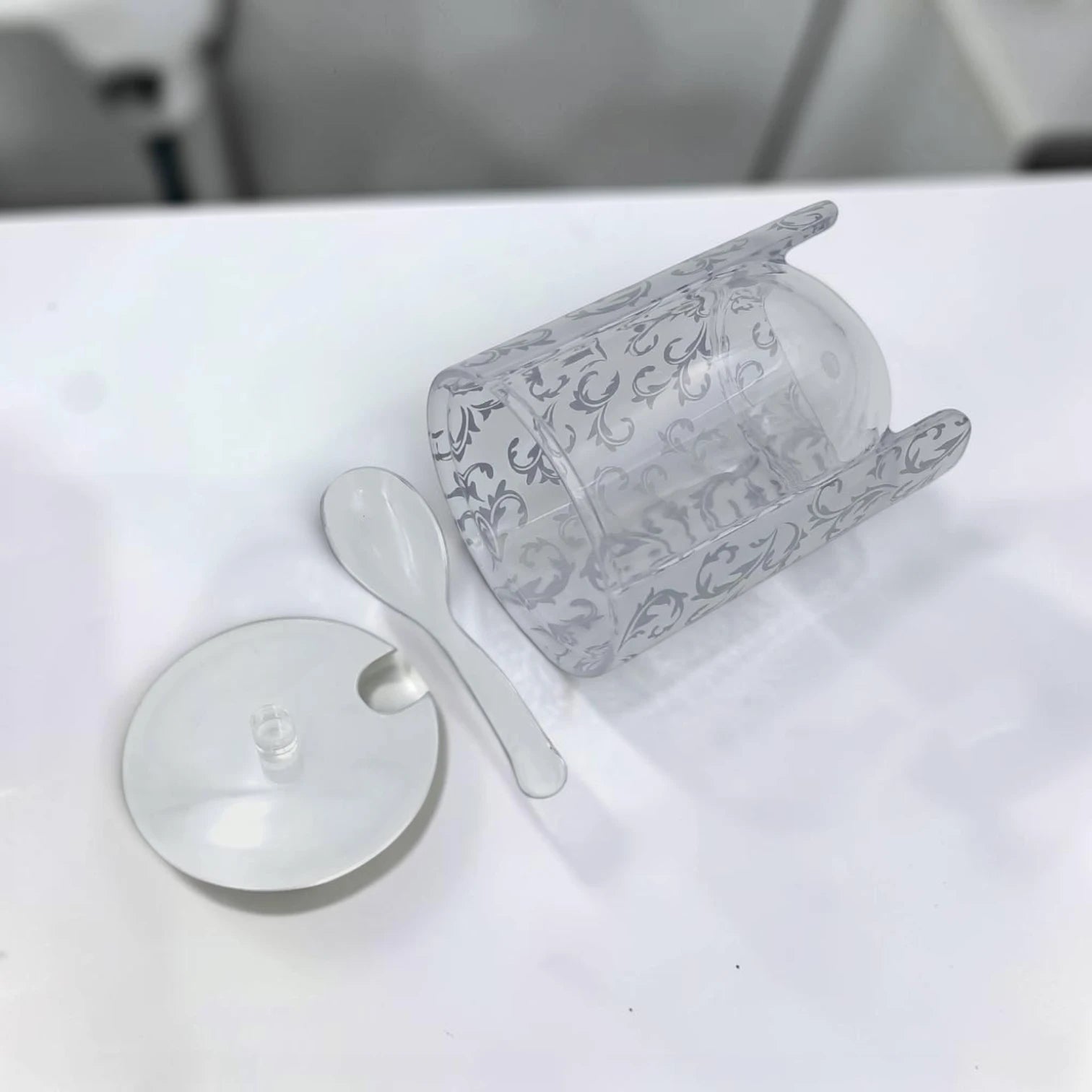 Acrylic Sugar Jar with Lid and Spoon, Clear Condiment Container with Serving Spoon, Kitchen Counter Sugar Pot, Decorative Storage Jar Available in 2 Designs - Damoo