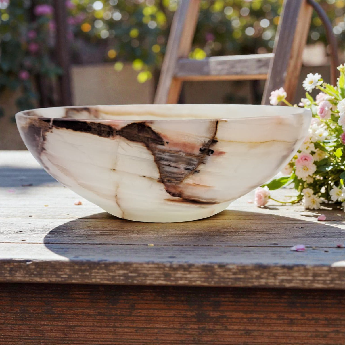 Luxury Lady White Onyx Marble Fruit Bowl – Hand-Carved Round Serving Bowl for Dining & Kitchen Decor (H5cm × W15cm × L15cm × Base7.5cm) - Damoo