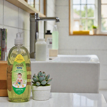 Rota Baby Tearless Body Wash Ultra Mild Series with Chamomile Extract – Gentle Cleansing for Delicate Baby Skin (800ml) - Damoo