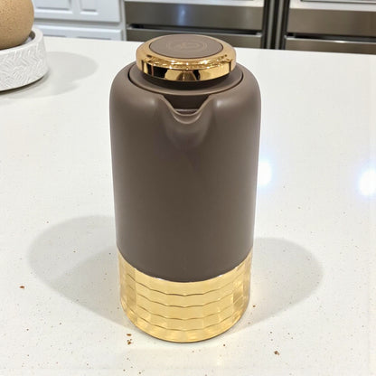 GERMAX Original Modern Matte Vacuum Flask 1L – Premium Gold & Silver Base Thermos | Double-Wall Insulated | 12H Heat / 24H Cold | Arabic Coffee & Tea Pot - Damoo