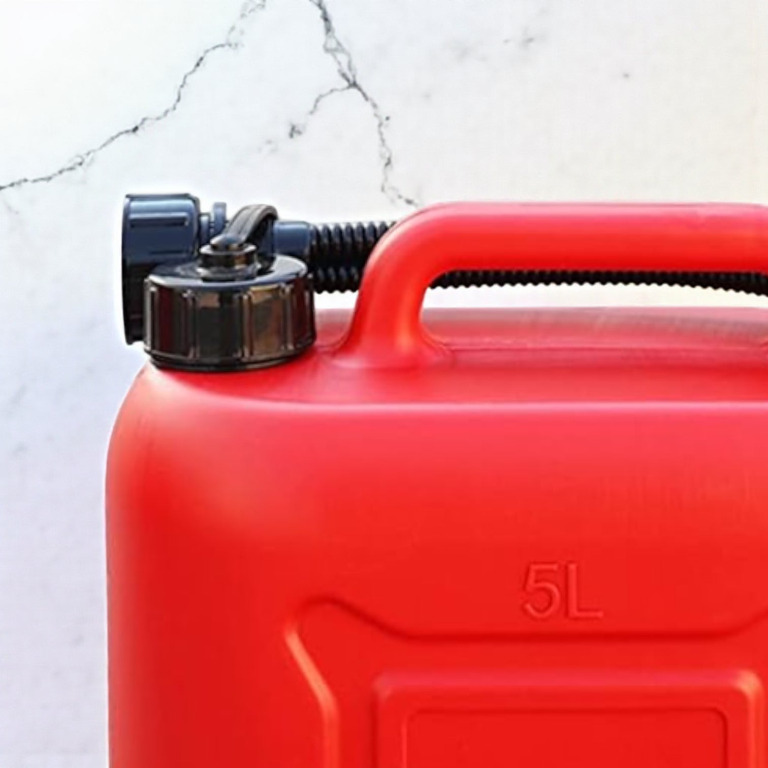 5L Petrol Can – Heavy-Duty Plastic Fuel Tank with Child-Safe Spout, Anti-Static Design, Rust-Proof Build & Flexible Pouring Pipe for Car, Travel & Outdoor Use - Damoo