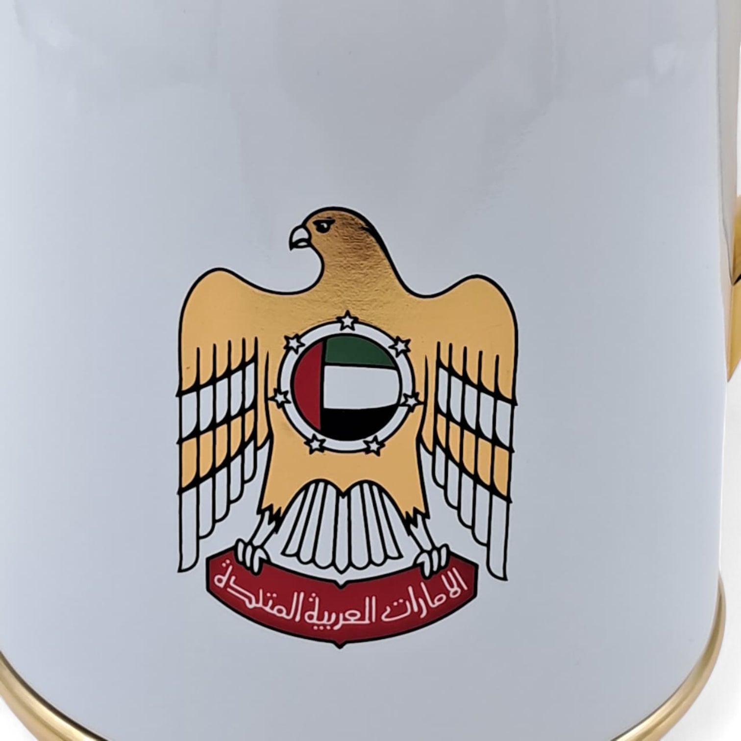 NGT 1.0L UAE National Emblem Vacuum Flask – Premium Gold & White Thermos for Coffee & Tea – Elegant Arabic Dallah Design for Hot & Cold Drinks - Damoo
