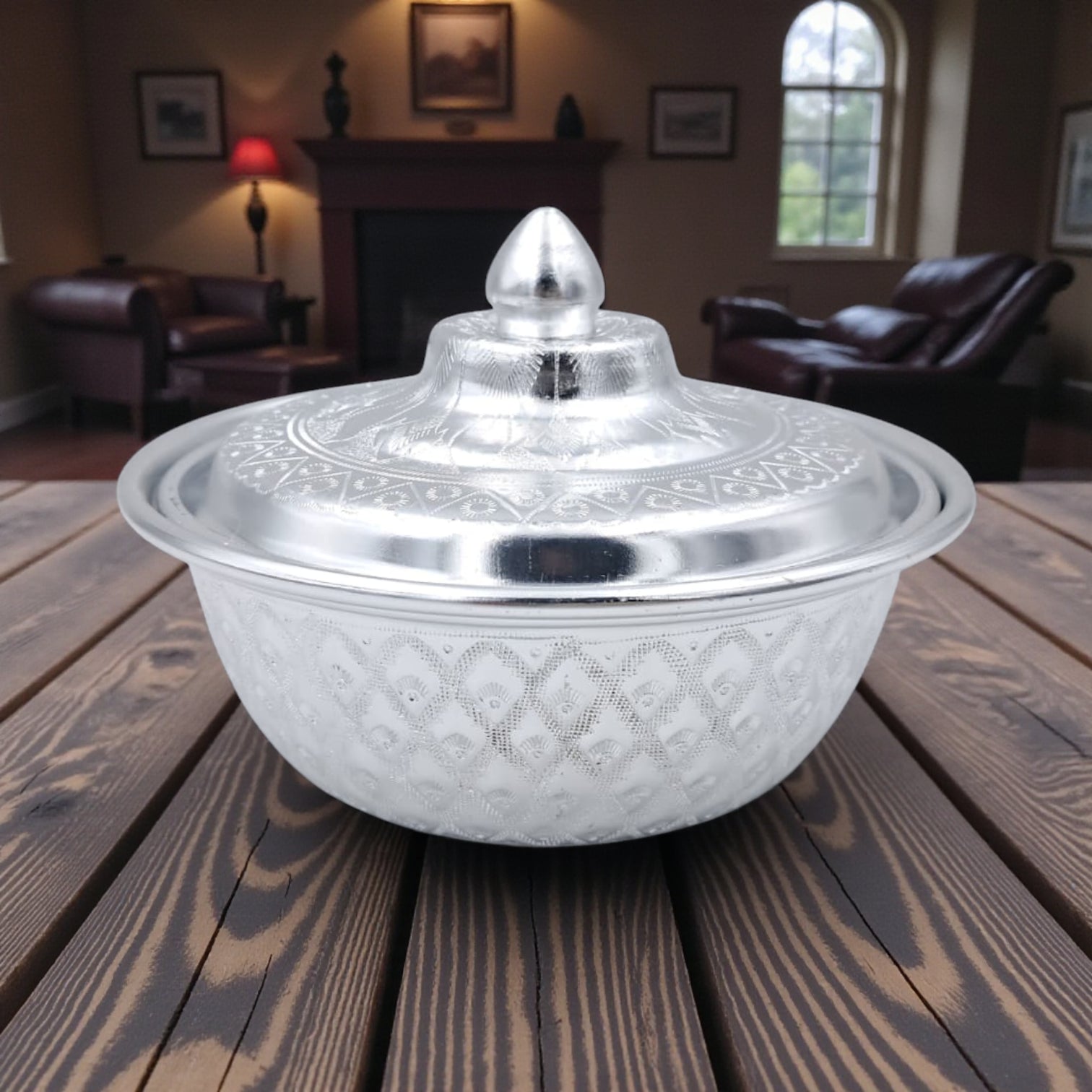 وعاء تقديم فاخر من الألومنيوم المنقوش مع غطاء - 15 سم، وعاء تقليدي لتخزين الأطعمة الساخنة وأدوات المائدة - مقاوم للحرارة بتصميم شرق أوسطي للأرز والكاري والحساء والتمر والحلويات - خفيف الوزن ومتين 