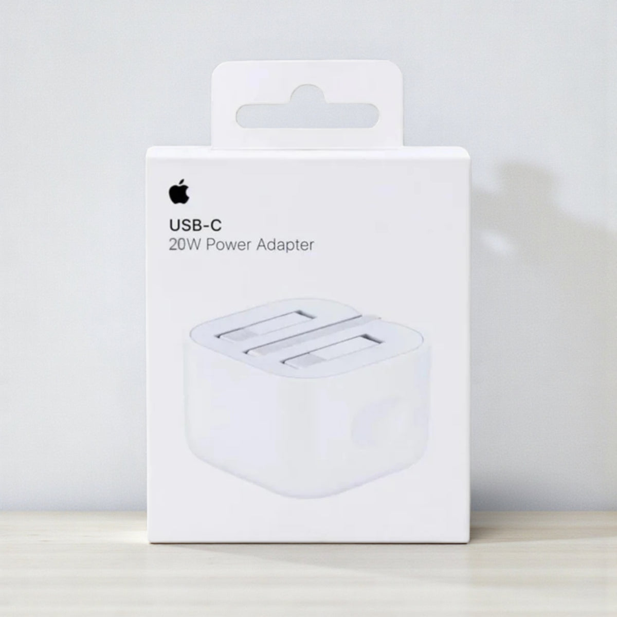 محول طاقة سريع USB-C من Apple بقوة ٢٠ واط | شاحن حائط PD أصلي مزود بدبابيس قابلة للطي | شحن فائق السرعة لأجهزة iPhone وiPad وجميع أجهزة USB-C | تصميم صغير الحجم سهل الحمل 