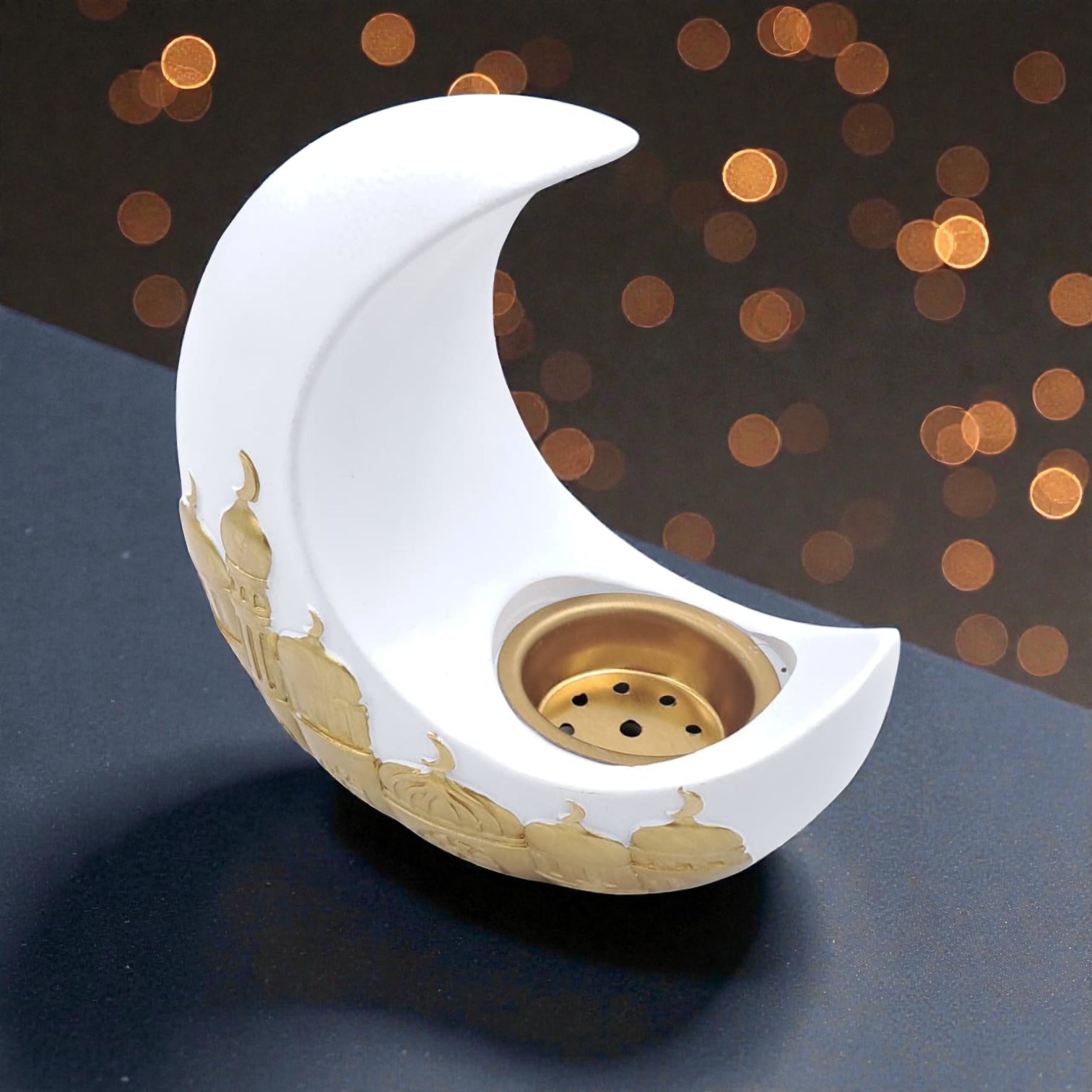 Luxury Ramadan Crescent Incense Burner – White Ceramic Bakhoor Holder with Gold Islamic Architecture Design (15H × 14L × 8.5W CM) - Damoo