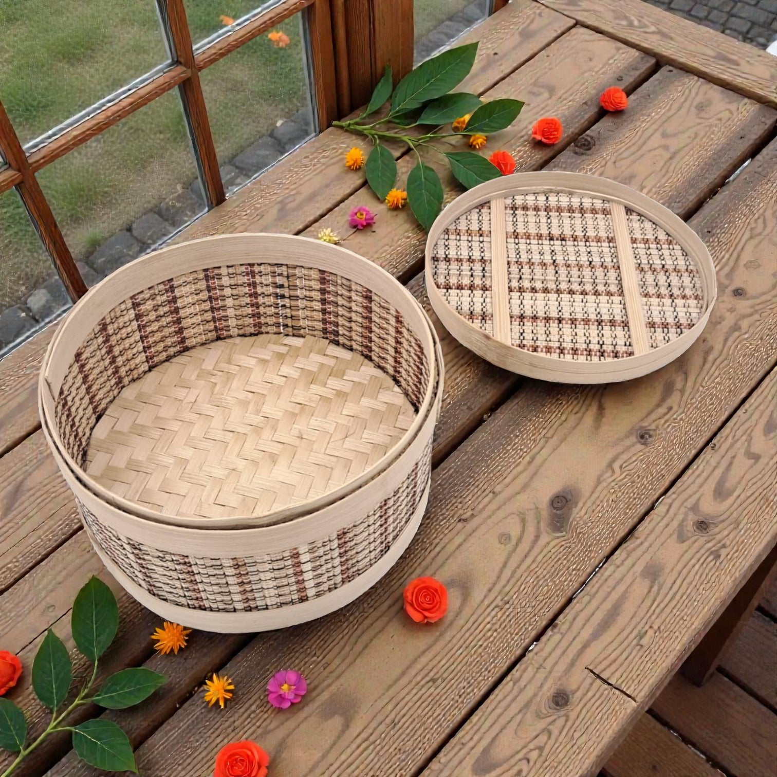 Decorative Handwoven Bamboo Storage Box with Lid – Natural Art Craft Bamboo Box (12.5H x 20L × 20W CM) - Damoo