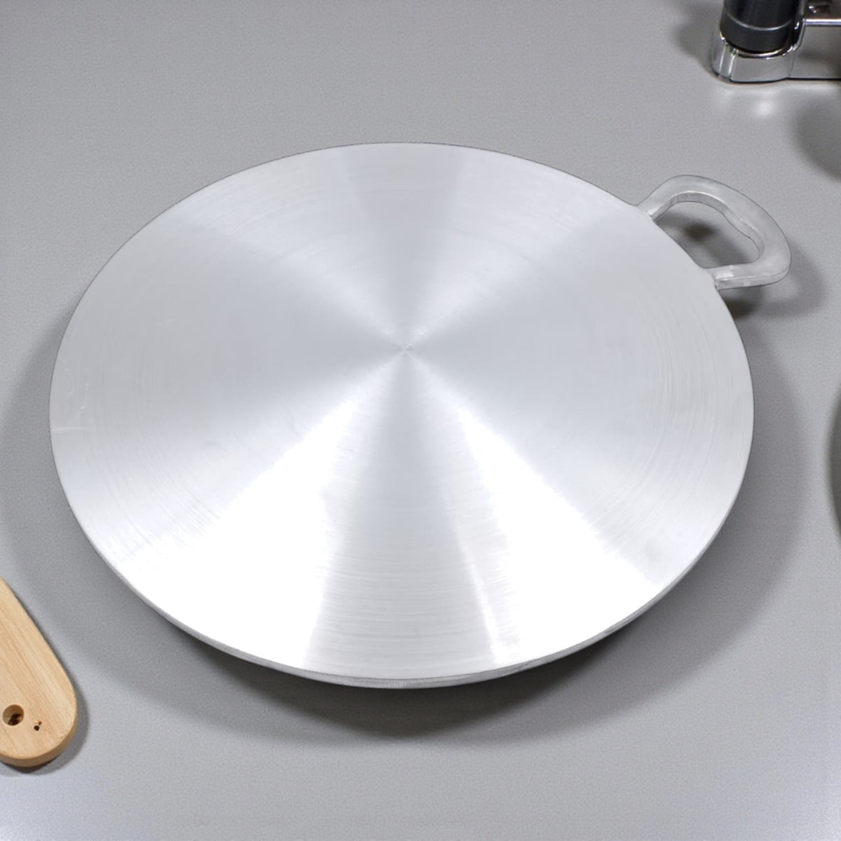 Al Huraiz Heavy Duty Aluminium Flat Tawa with Dual Handles – Thick Aluminum Cooking Plate for Roti, Chapati & Flatbread (1.5H x 48L × 41W CM) - Damoo