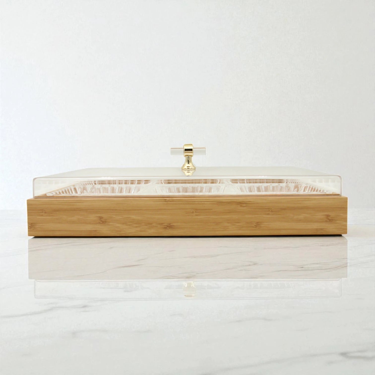 6-Section Clear Snack Serving Tray with Lid – Multipurpose Organizer for Dried Fruits, Nuts, Candy, Jewelry & More - Damoo