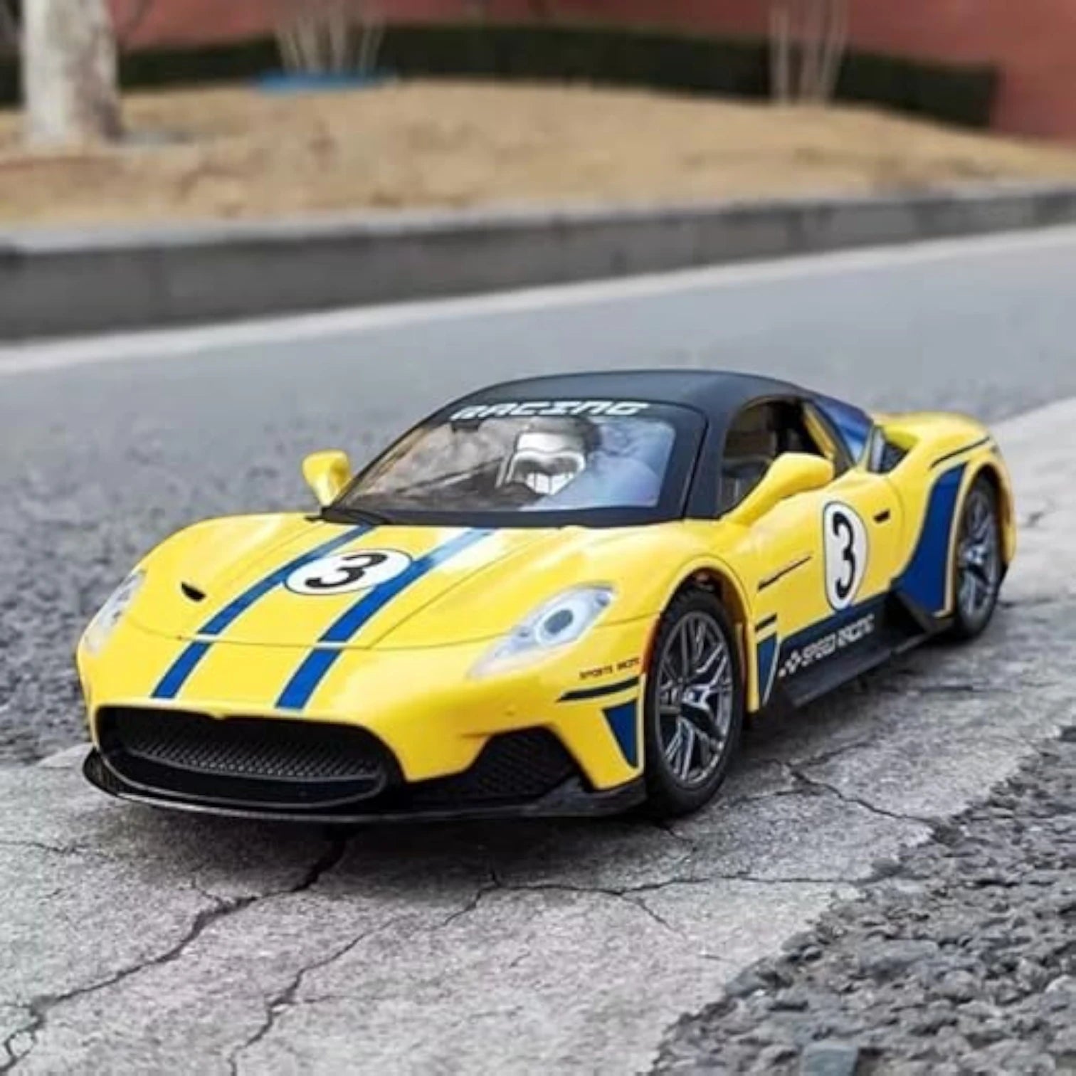 HCF 1:22 Scale Metal Diecast Pull Back Car with Spray, Music & Light – Yellow Sports Racing Car with Openable Doors, Hood, Engine Sound & LED Lights