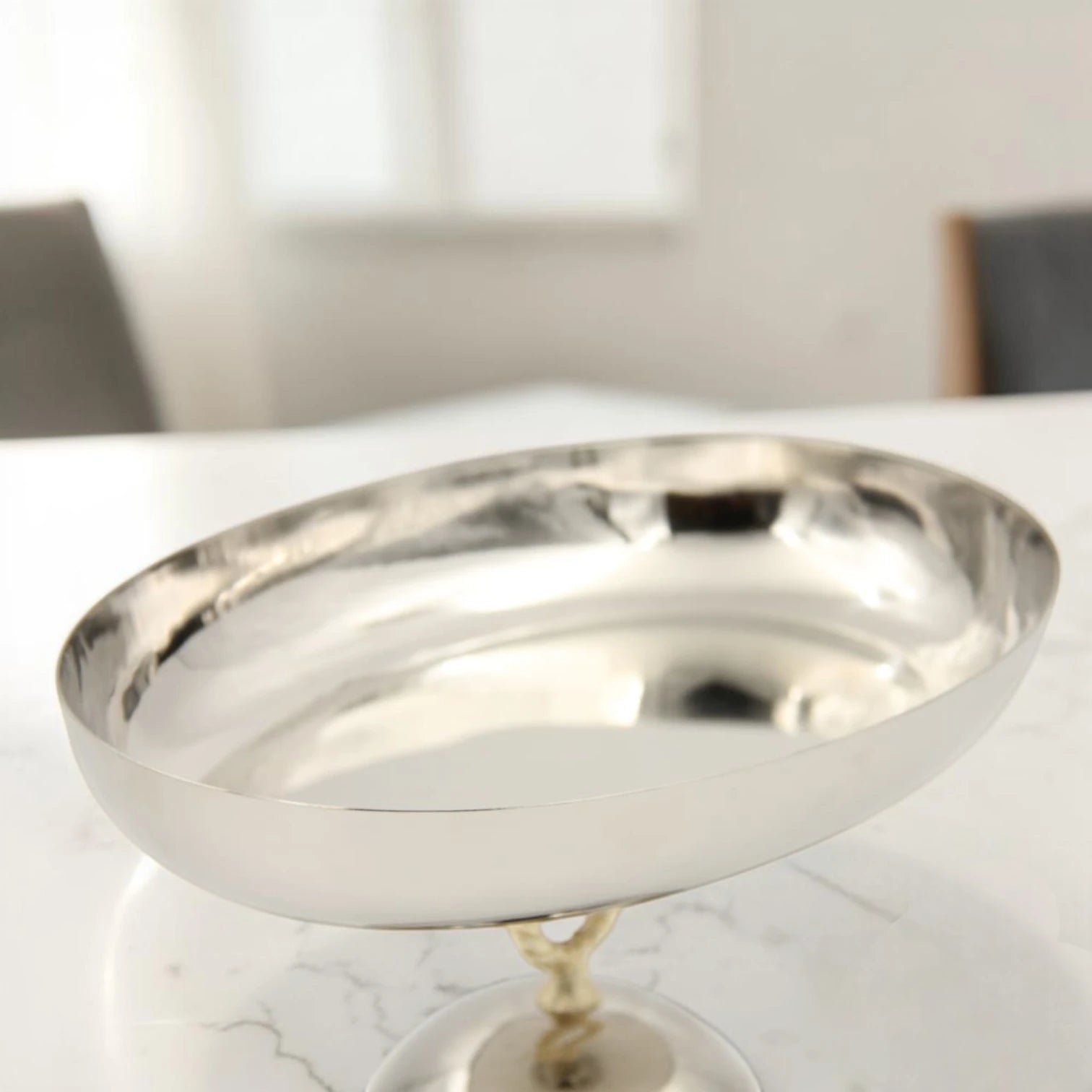 Damoo Oval Metal Serving Tray with Pedestal Base – Elegant Aluminum & Steel Display Stand for Desserts, Fruits & Table Serving (19H x 29.5L x 21W CM) - Damoo