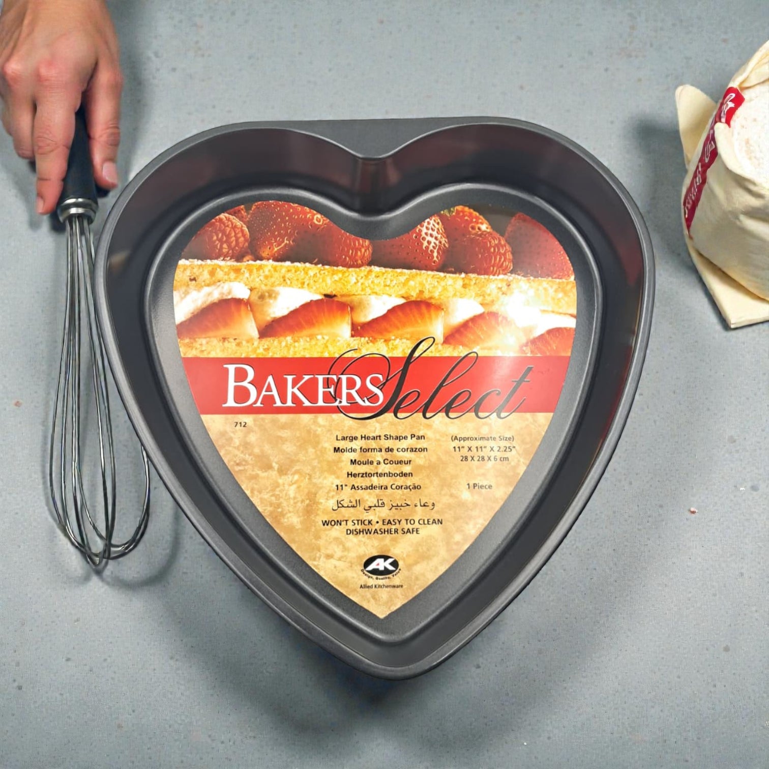AK Heart Shape Non-Stick Cake Baking Pan – Premium Metal Bakeware for Cakes & Desserts (5H x 29L × 29W CM) - Damoo