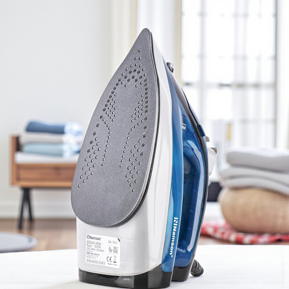 Namson NA-7832 Premium Steam Iron 1600W – Teflon Soleplate, Adjustable Temperature, Dry/Steam/Spray Function - Damoo