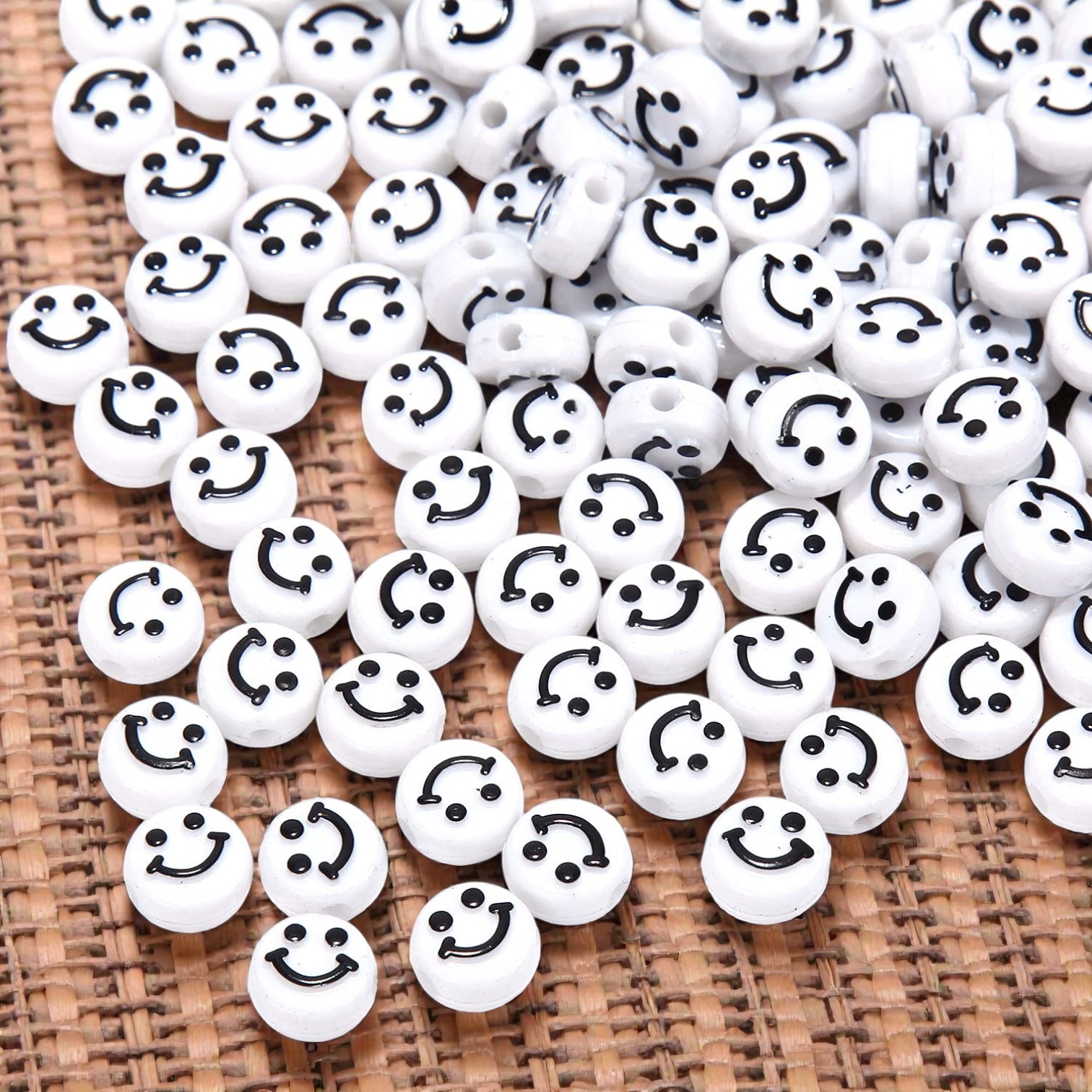 Italo Smiley Face Beads White 20g – Decorative Emoji Beads for Jewellery Making, DIY Crafts & Kids Accessories - Damoo