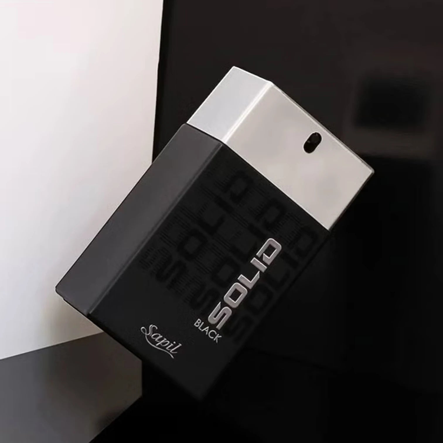 Sapil Solid Black Eau De Toilette for Men – Bold, Masculine Fragrance – Long-Lasting Scent – 100ml (3.4 FL.OZ) - Damoo
