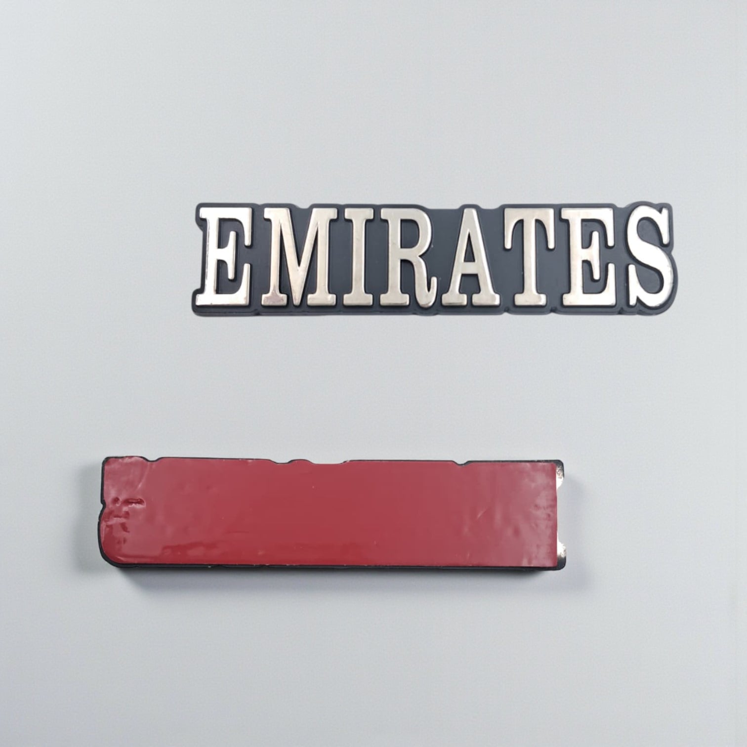 EMIRATES 3D Car Sticker Emblem – Silver Metallic Car Badge Logo with Strong Adhesive Back | H(2cm) x W(8cm) - Damoo