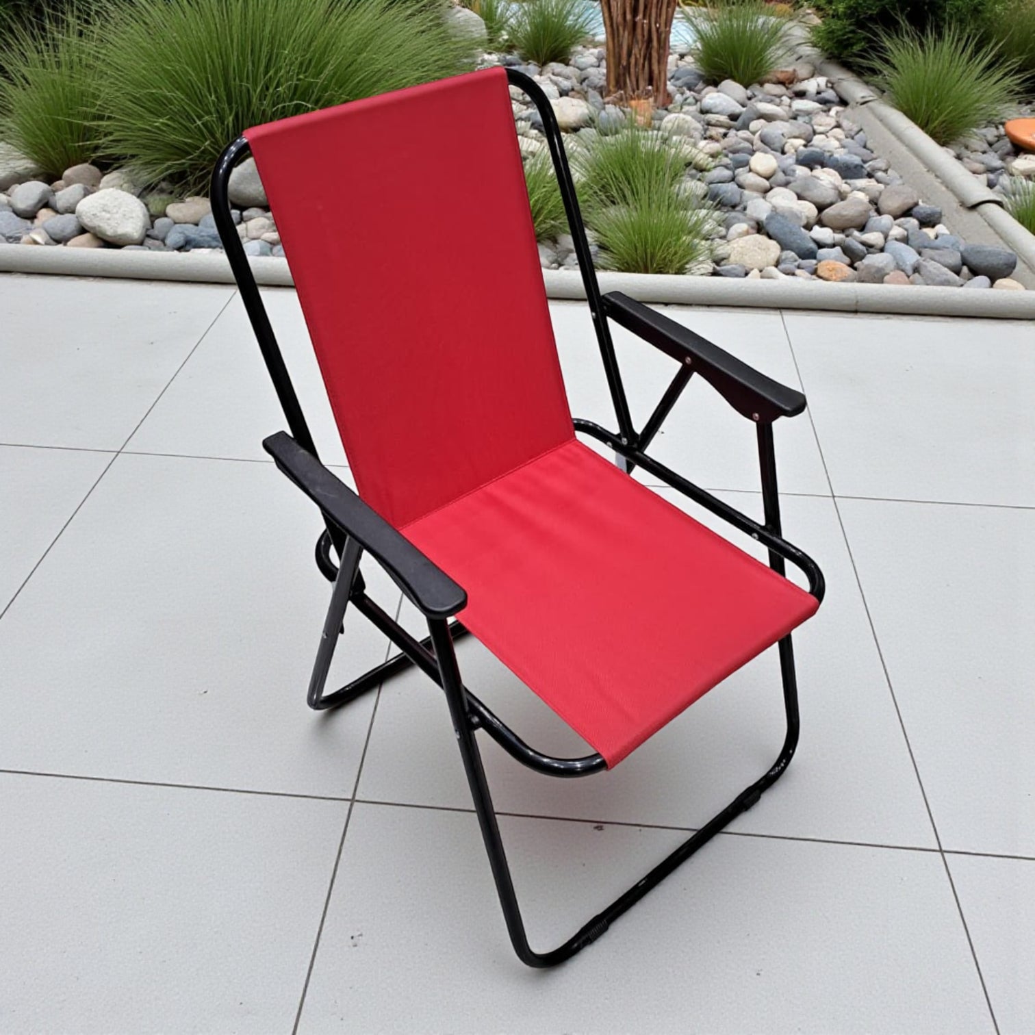 Striped Pattern Folding Beach Chair – Lightweight Portable Outdoor Sun Lounger with Armrests | Camping, Garden, Fishing & Picnic Deck Chair (Plain RED)