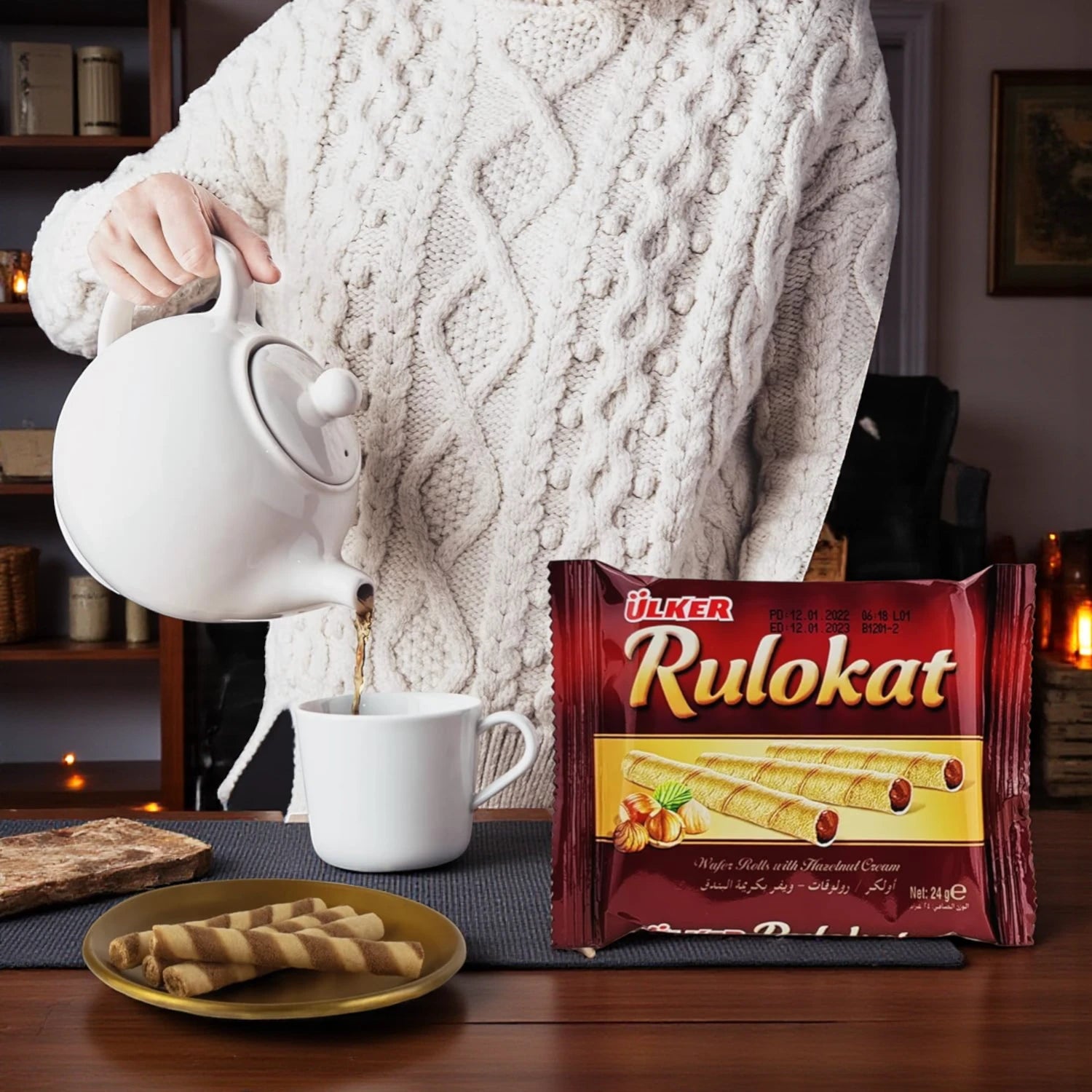 Ülker Rulokat Wafer Rolls with Hazelnut Cream – Pack of 8 x 24g | Crispy Rolled Wafers Filled with Smooth Hazelnut Cream | Halal, On-the-Go Snack, Perfect for Sharing, Gifting & Anytime Treats - Damoo