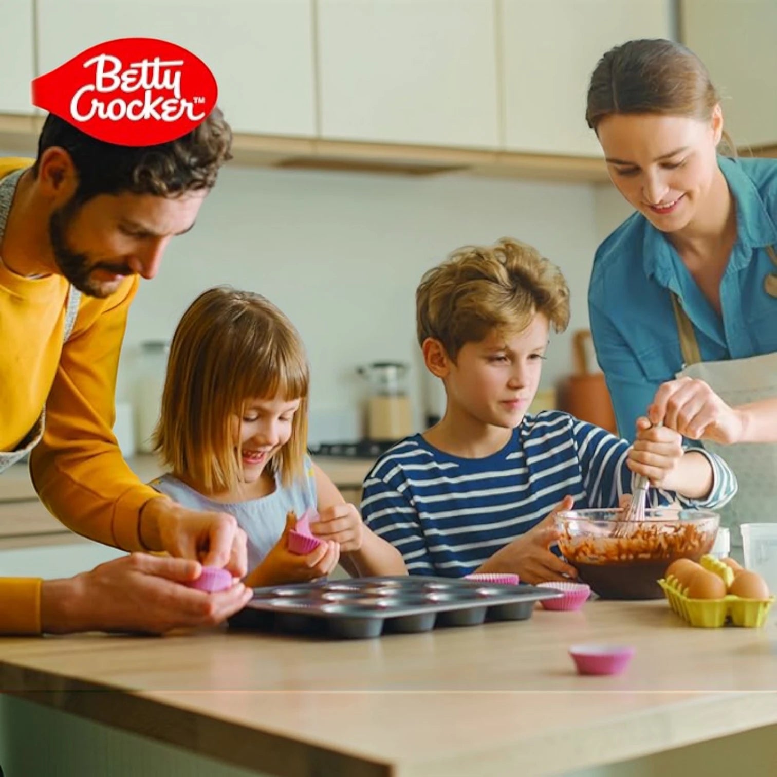 Betty Crocker Super Moist Vanilla Cake Mix 2 x 510g – Easy Bake Dessert Mix – Rich Vanilla Flavor for Cakes, Cupcakes & Celebrations - Damoo