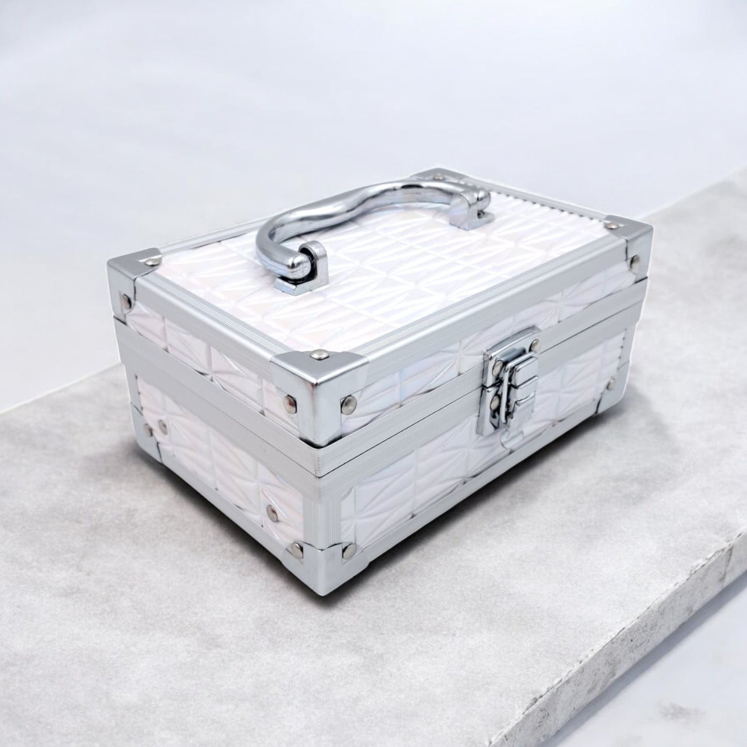 Premium Aluminum Jewelry Storage Box with Mirror & Removable Velvet Organizer – Compact Makeup & Accessories Case (H14cm x W13cm x L18cm) - Damoo