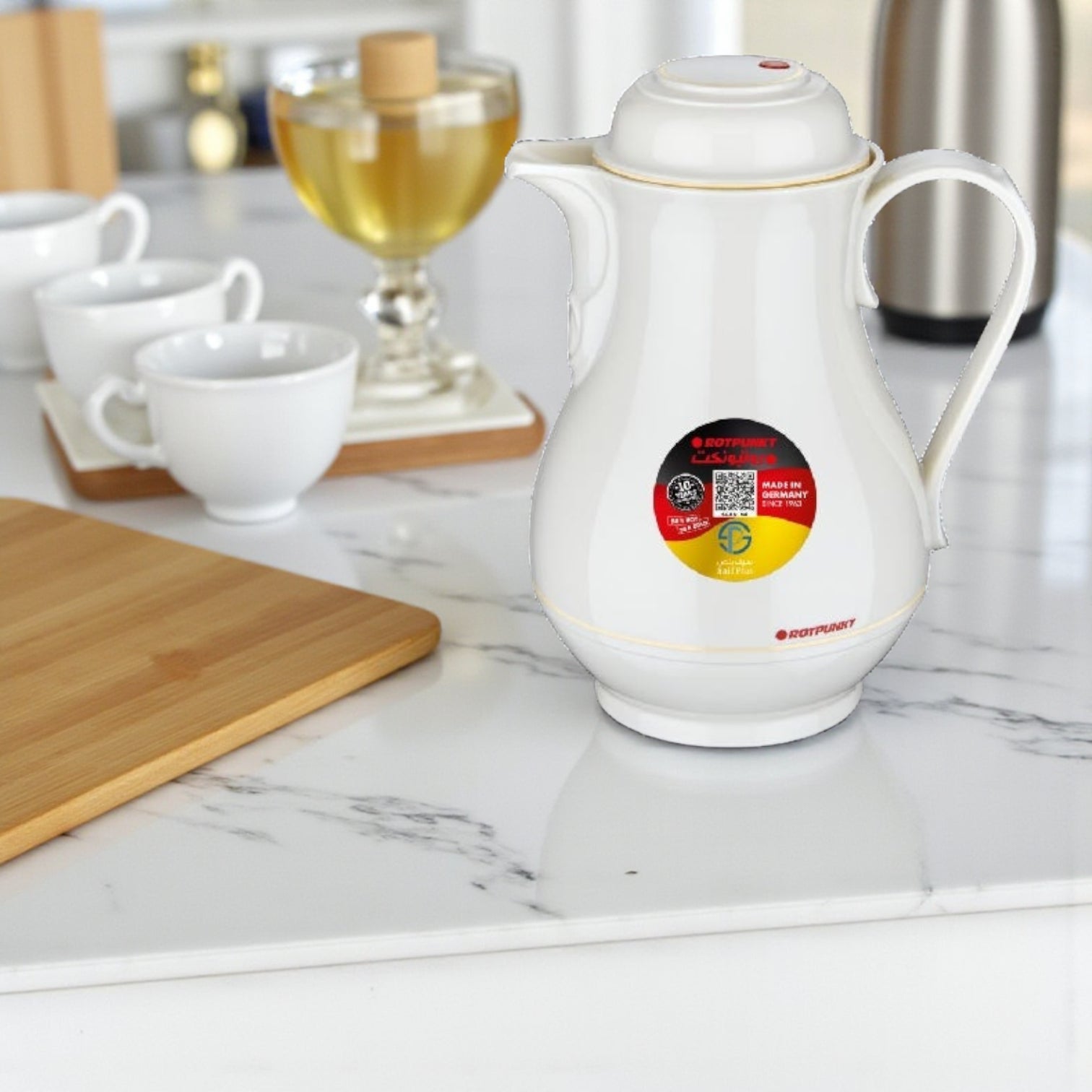 Rotpunkt 1.0L Insulated Jug – Off-White (Ivory) BPA-Free Plastic Thermal Flask with 20H Heat Retention, Two-Function Safety Lock, Ergonomic Handle & Easy-Pour Spout – German-Made Quality - Damoo