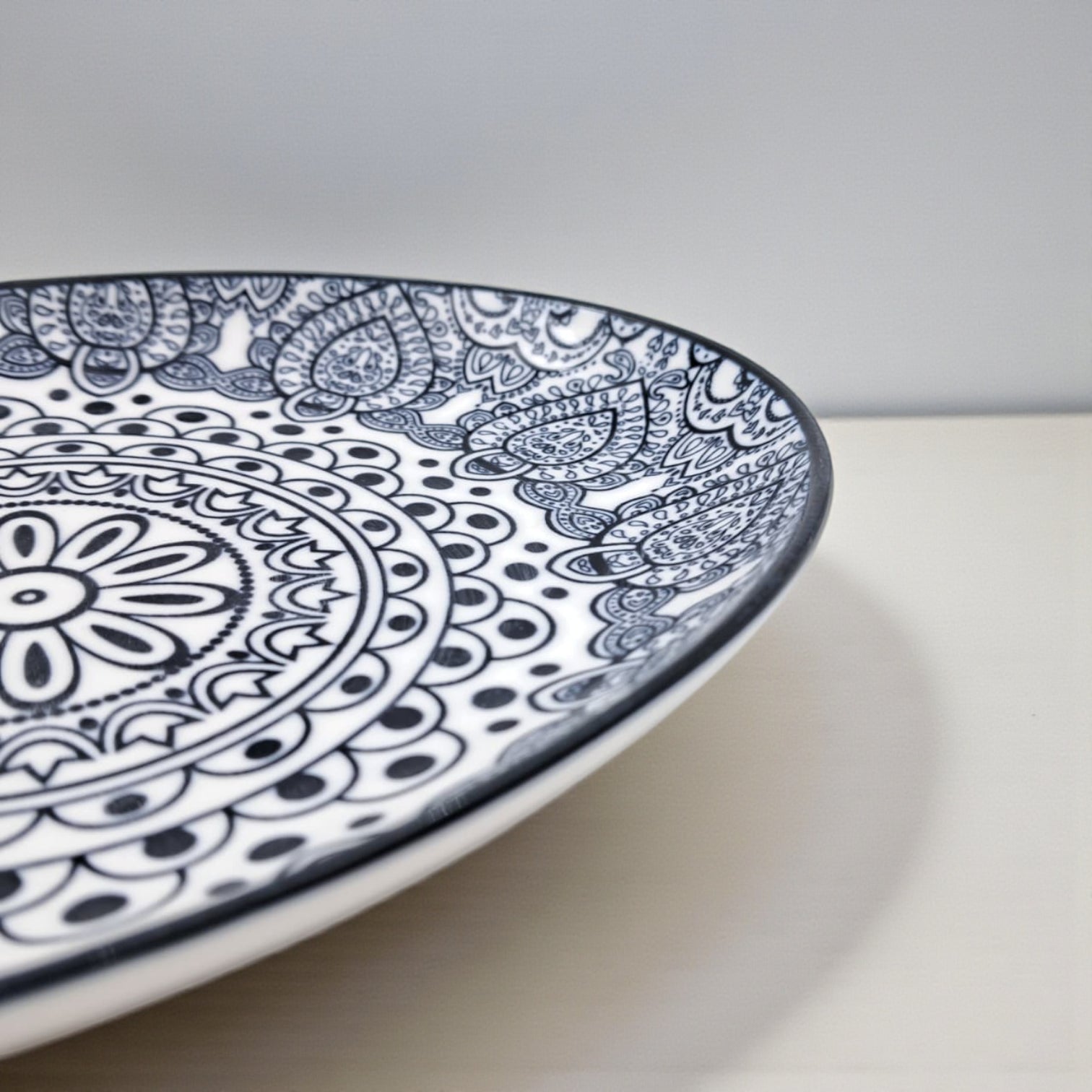 Ceramic Oval Bowl 20 cm – Blue Arabesque Pattern | Glazed Porcelain Serving Bowl for Snacks, Desserts, Nuts & Side Dishes | Microwave & Dishwasher Safe
