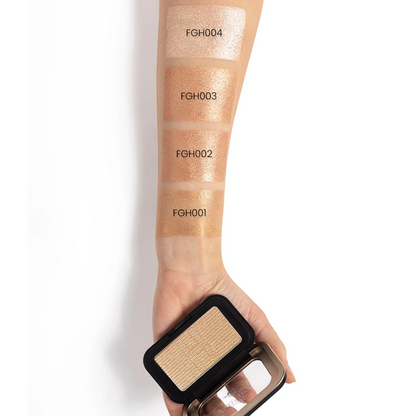 Forever52 Glow On Highlighter FGH003 Bonfire (7g). Silky cream highlighter with full coverage, ultra-blendable texture, radiant finish. Vegan & cruelty-free. - Damoo