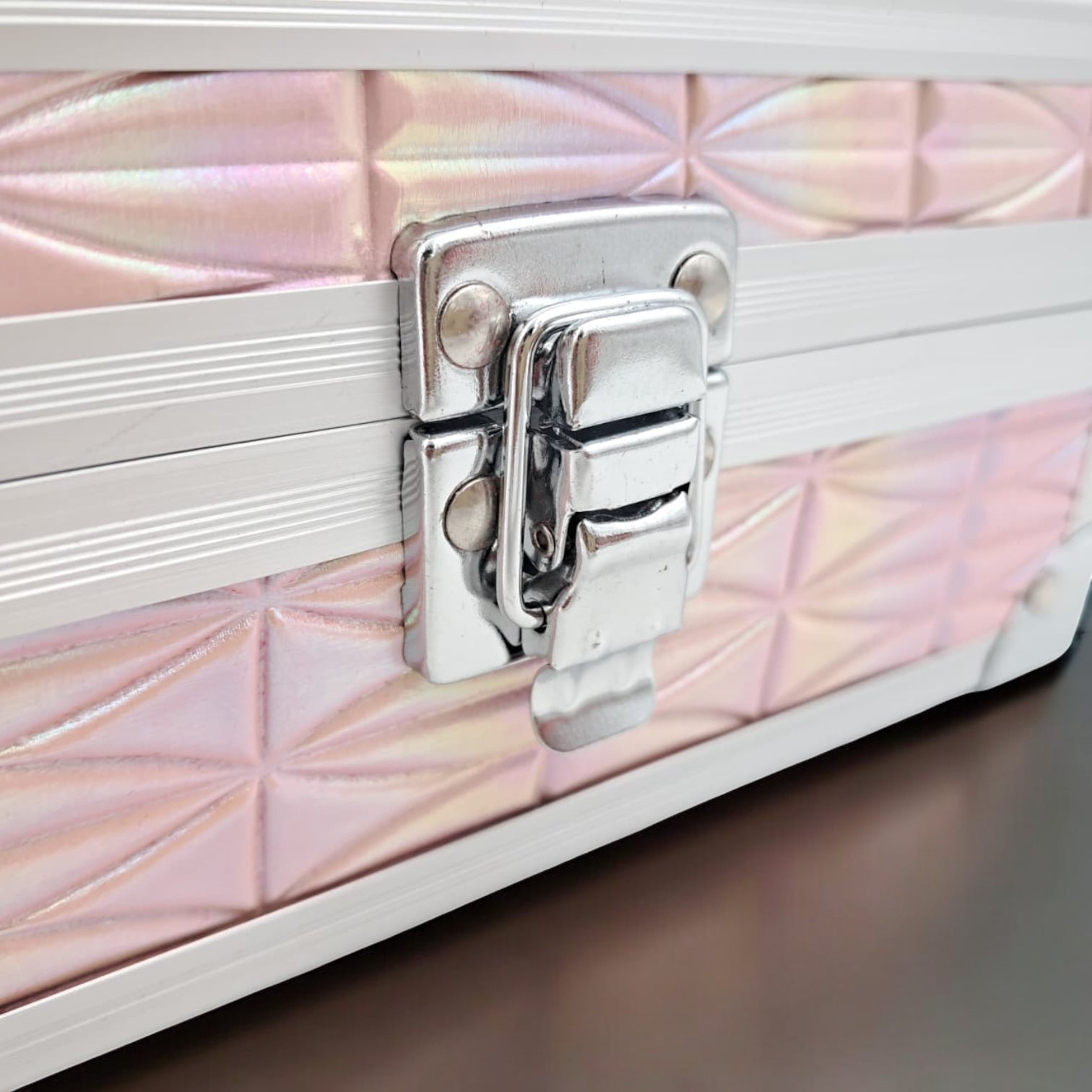 Premium Aluminum Jewelry Storage Box with Mirror & Removable Velvet Organizer – Compact Makeup & Accessories Case (H14cm x W13cm x L18cm) - Damoo