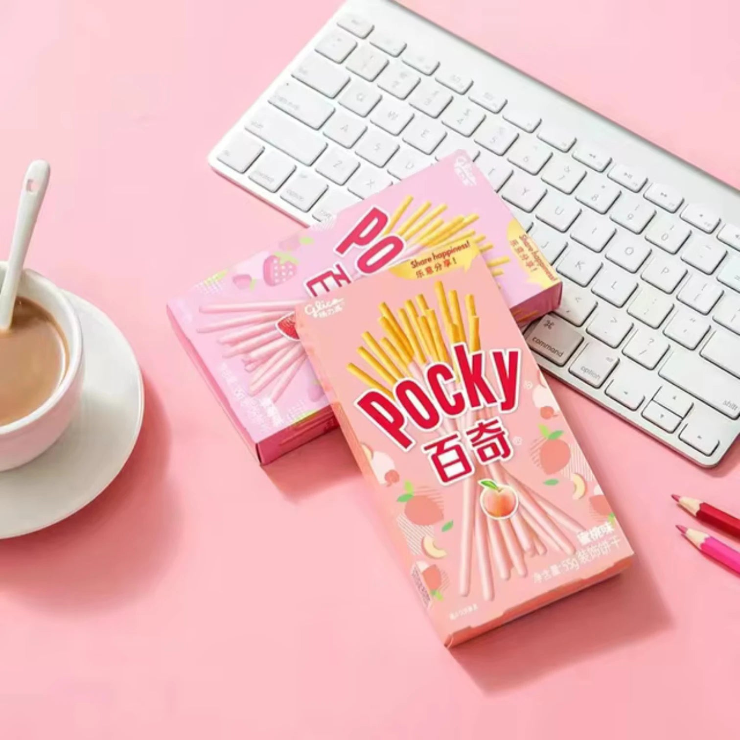 Pocky Peach Cream Biscuit Sticks – 55g | Fruity Peach Flavor Coated Snack Sticks | Crunchy & Creamy Treat for Anytime Enjoyment | Glico Japan - Damoo