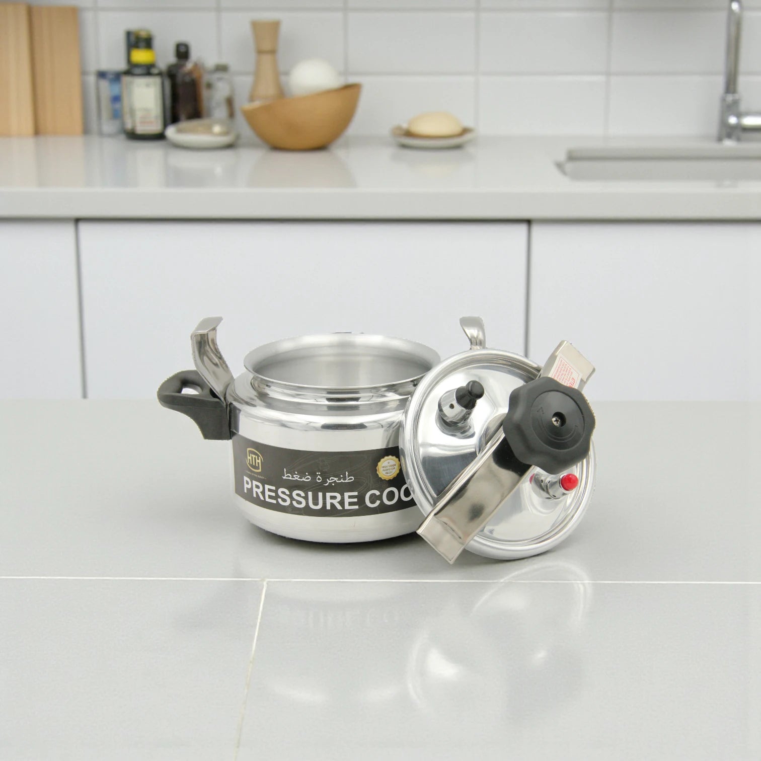 HTH Pressure Cooker – High-Grade Aluminium Alloy, Available in 15 Litres & 3 Litres, Durable Family Size Cooking Pot with Secure Locking Lid, Fast & Efficient Cooking - Damoo
