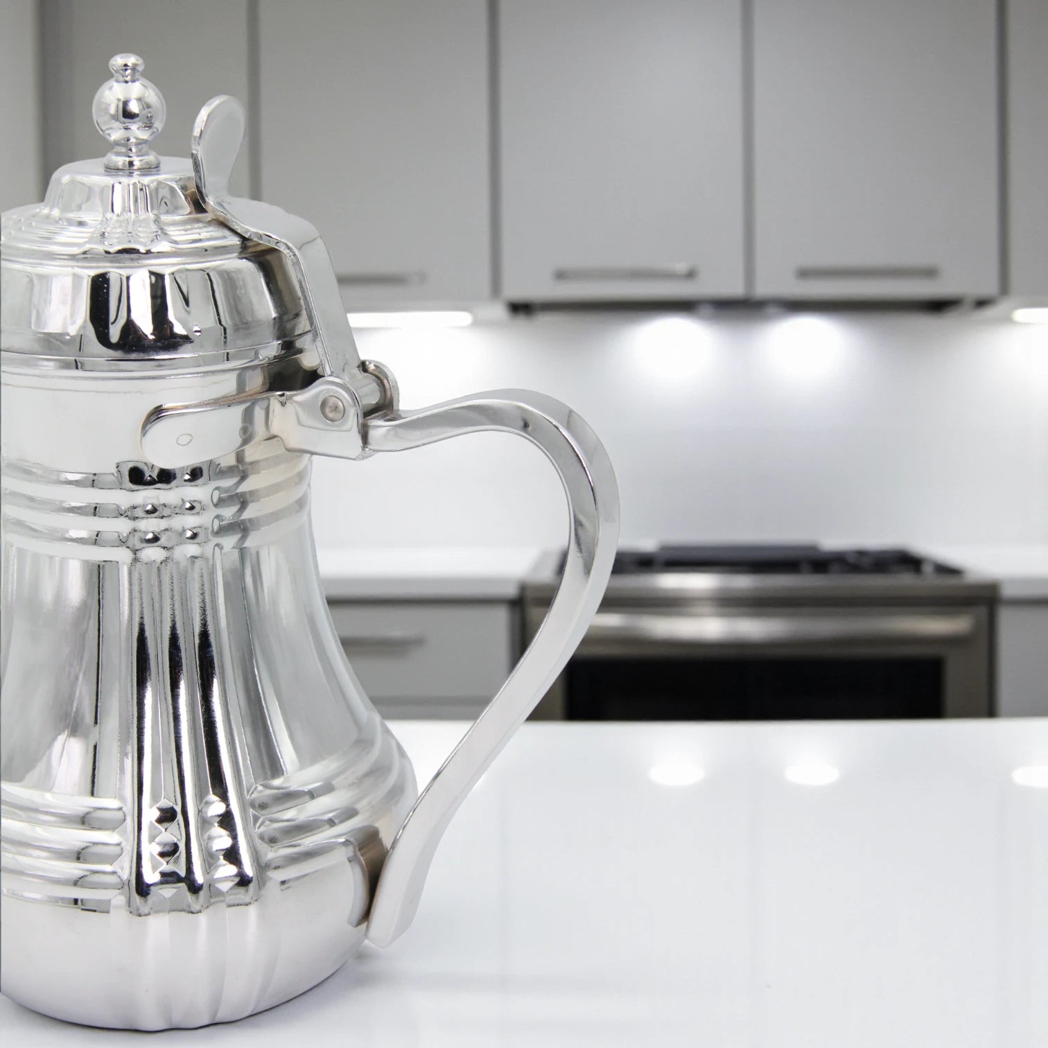 Germax Stainless Steel Arabic Coffee & Tea Pot – 1L Capacity, Elegant Silver Finish, Traditional Dallah Design with Handle & Lid – Premium Quality Serveware - Damoo